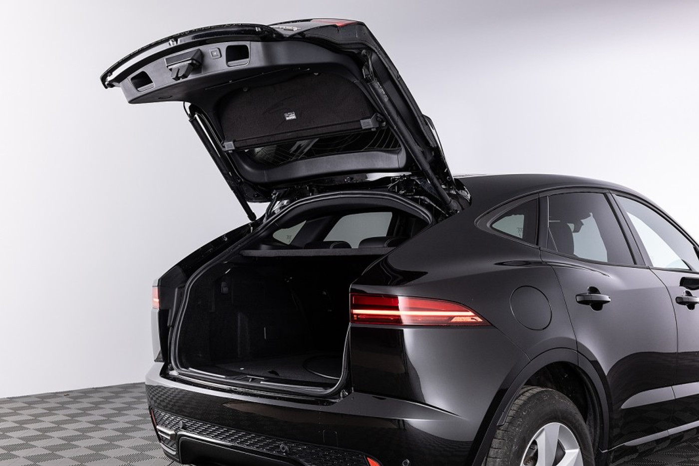 Foto van Jaguar Jaguar E-pace