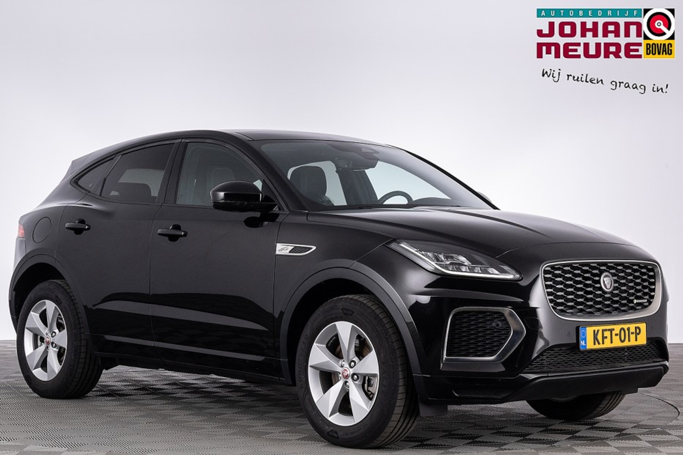 Jaguar Jaguar E-pace 1.5 P300e AWD R-Dynamic S | PANORAMADAK | LEDER | EL. Stoelen *BEVRIJDINGSDAG 05 mei OPEN!* 2023 - voorkant