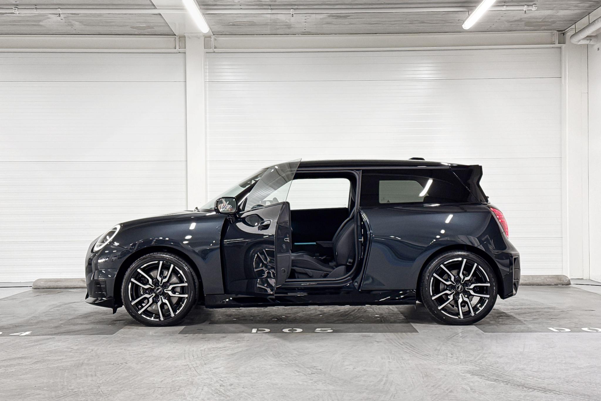 Foto van Mini Cooper E