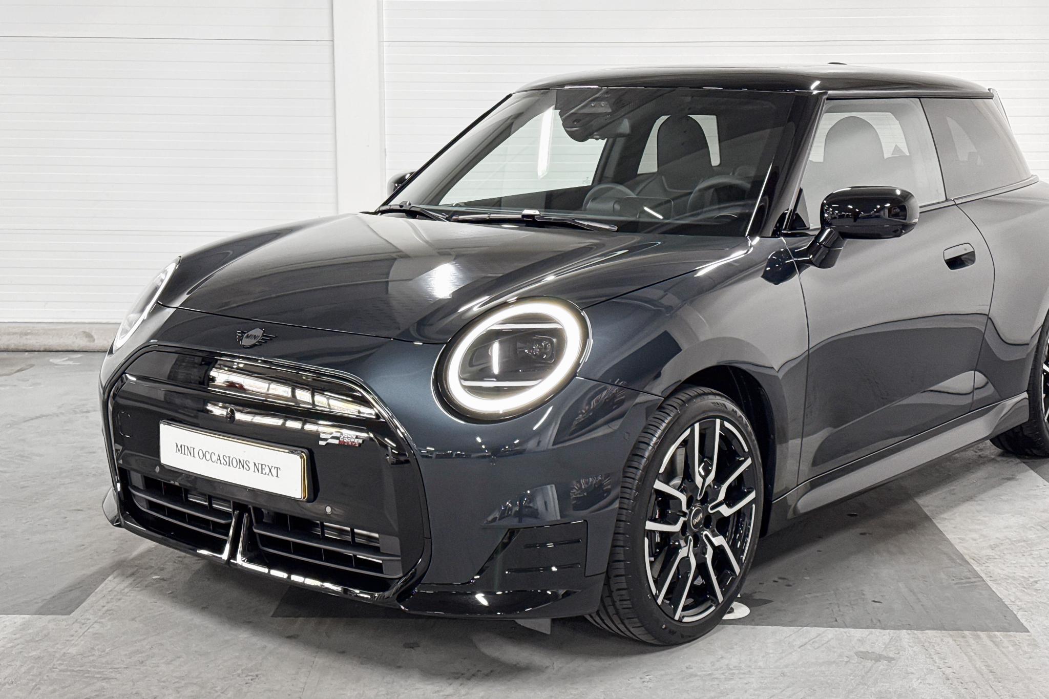 Foto van Mini Cooper E