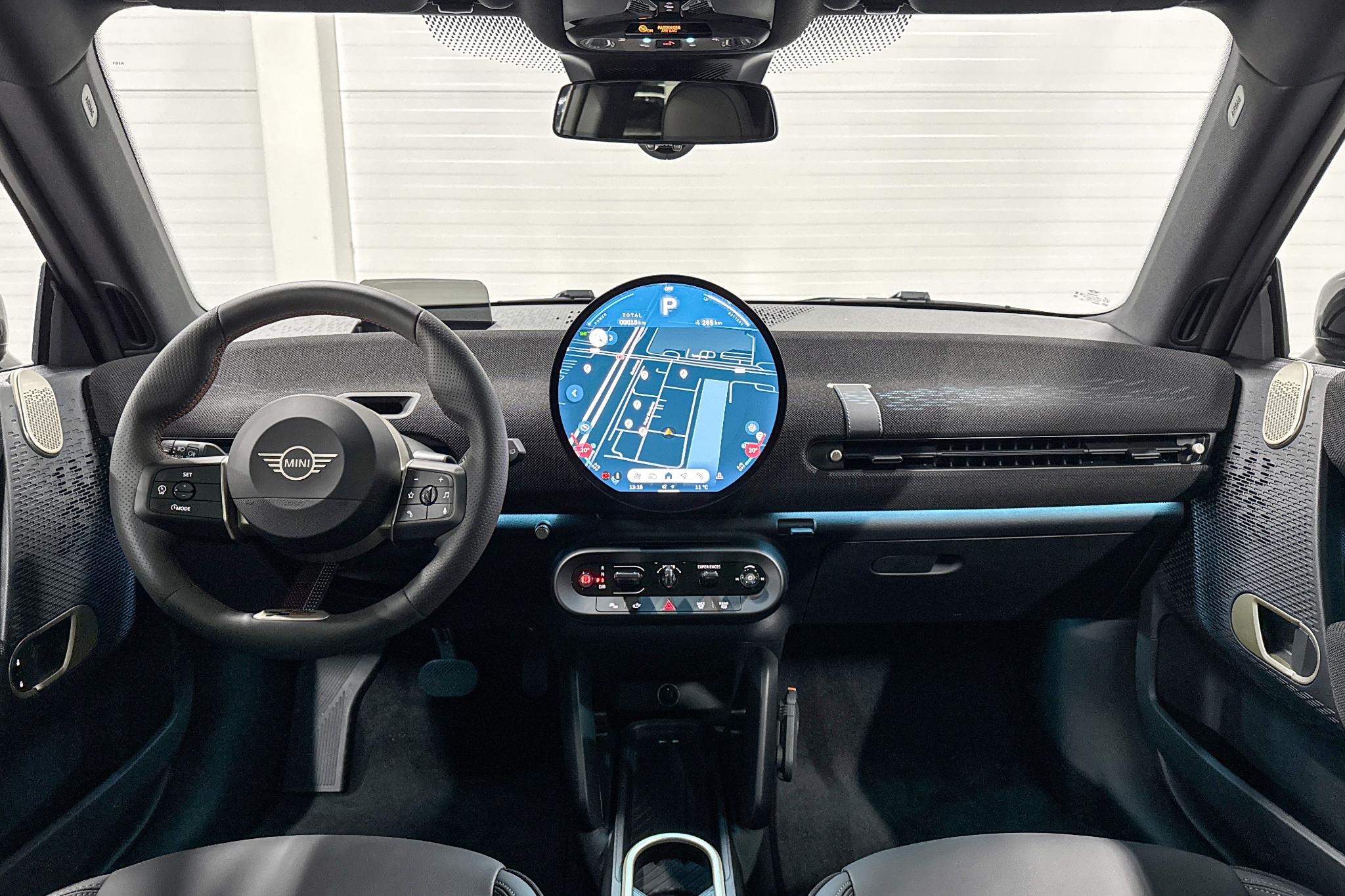 Foto van Mini Cooper E