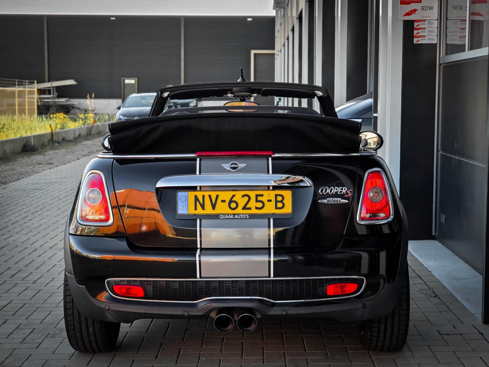 Foto van Mini Cooper S Cabrio