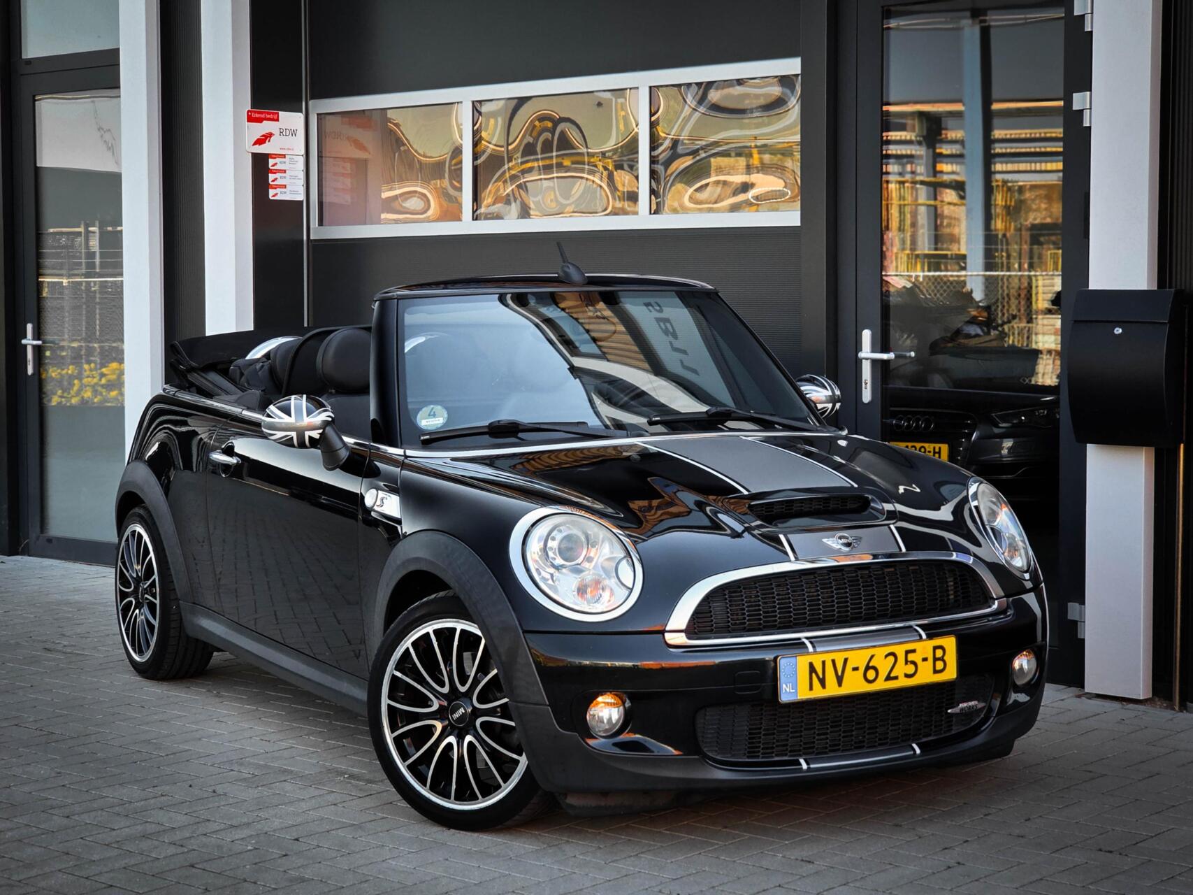 Foto van Mini Cooper S Cabrio