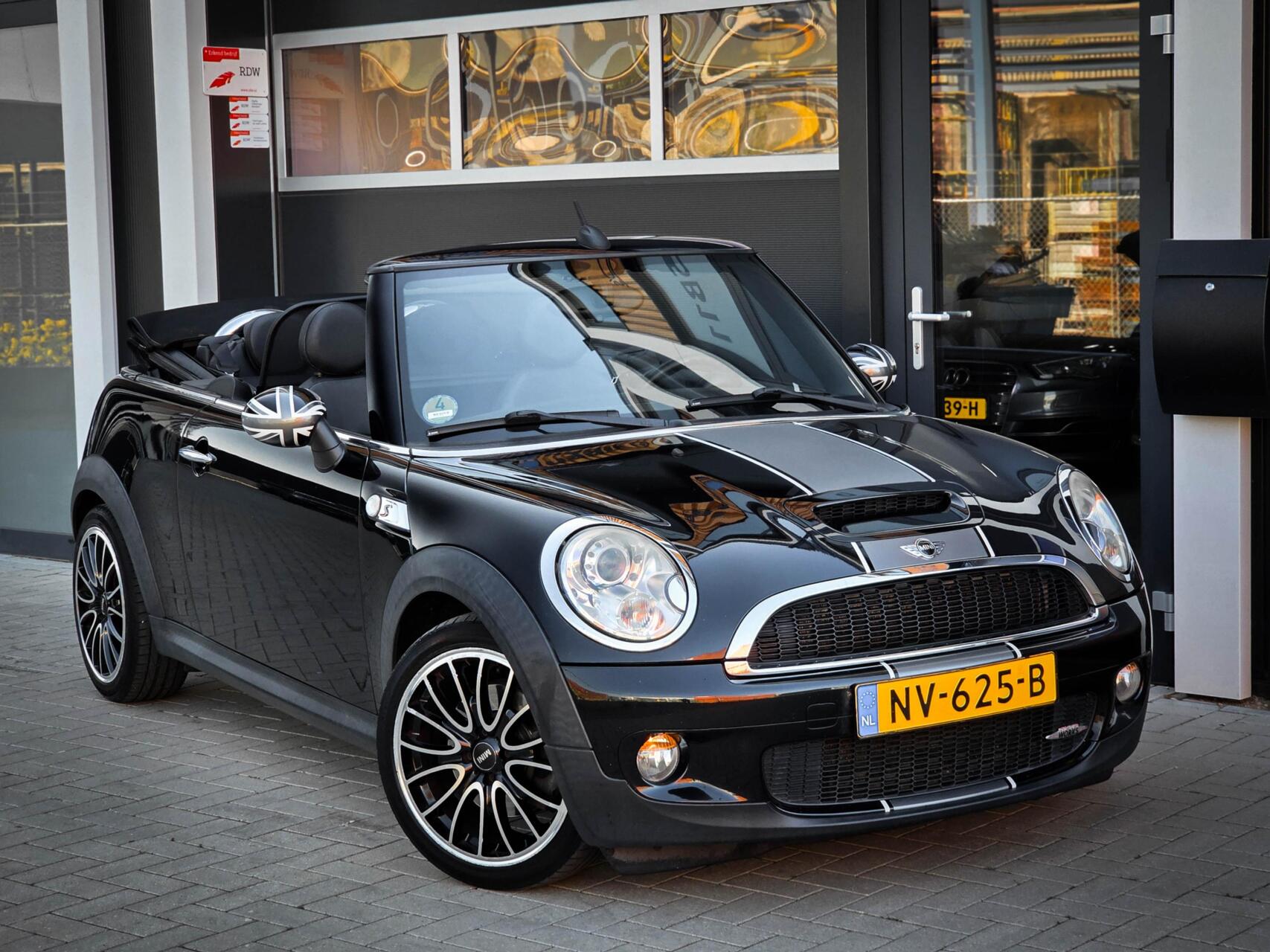 Foto van Mini Cooper S Cabrio