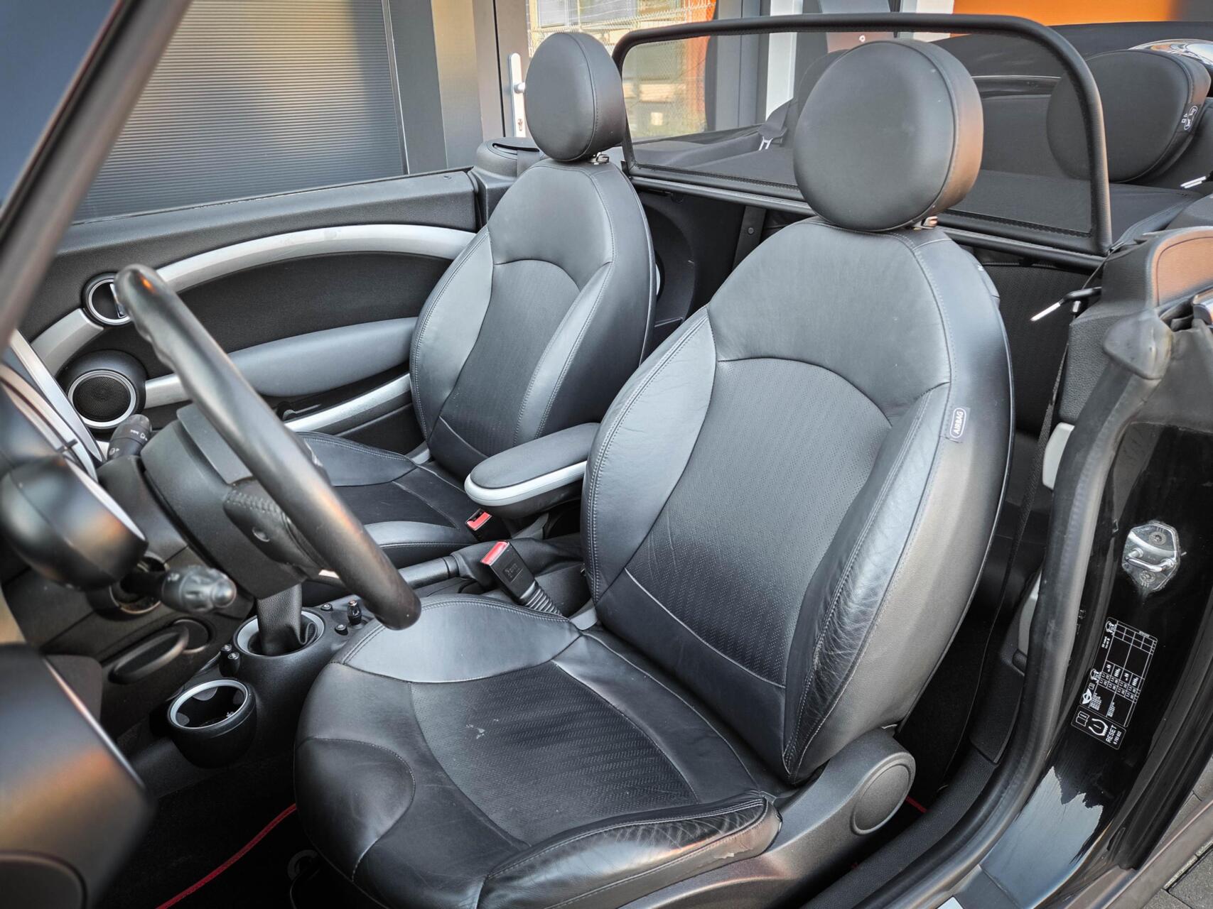 Foto van Mini Cooper S Cabrio
