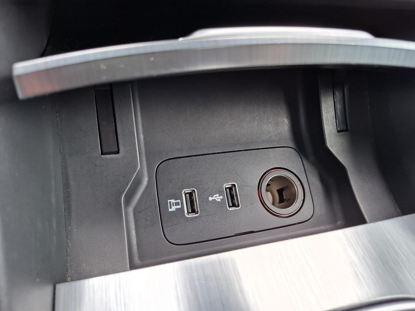 Foto van MG MG Ehs Plug-in Hybrid