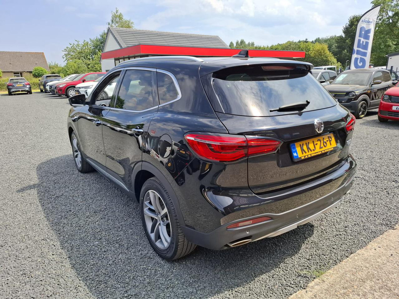 Foto van MG MG Ehs Plug-in Hybrid