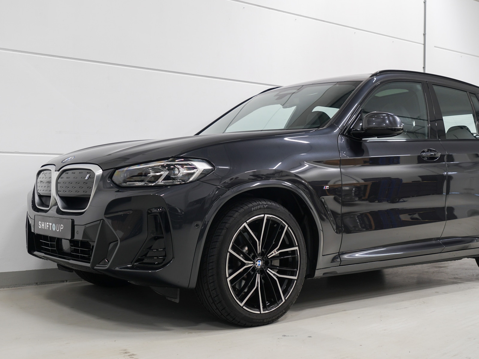 Foto van BMW Ix3