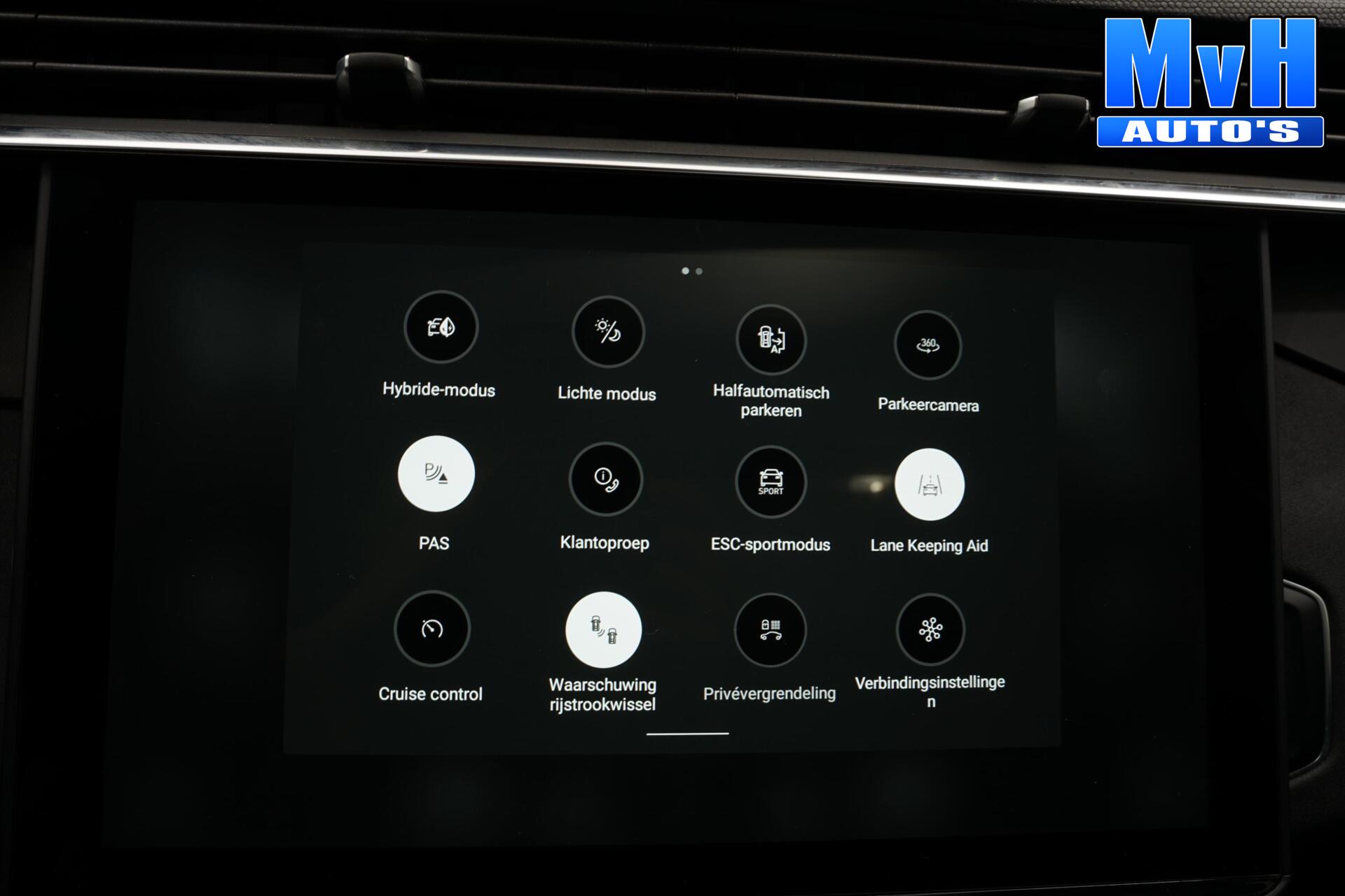 Foto van LYNK & Co 01