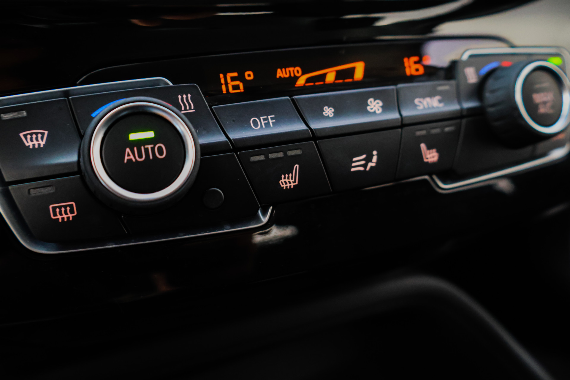 Foto van BMW X1 Xdrive20i