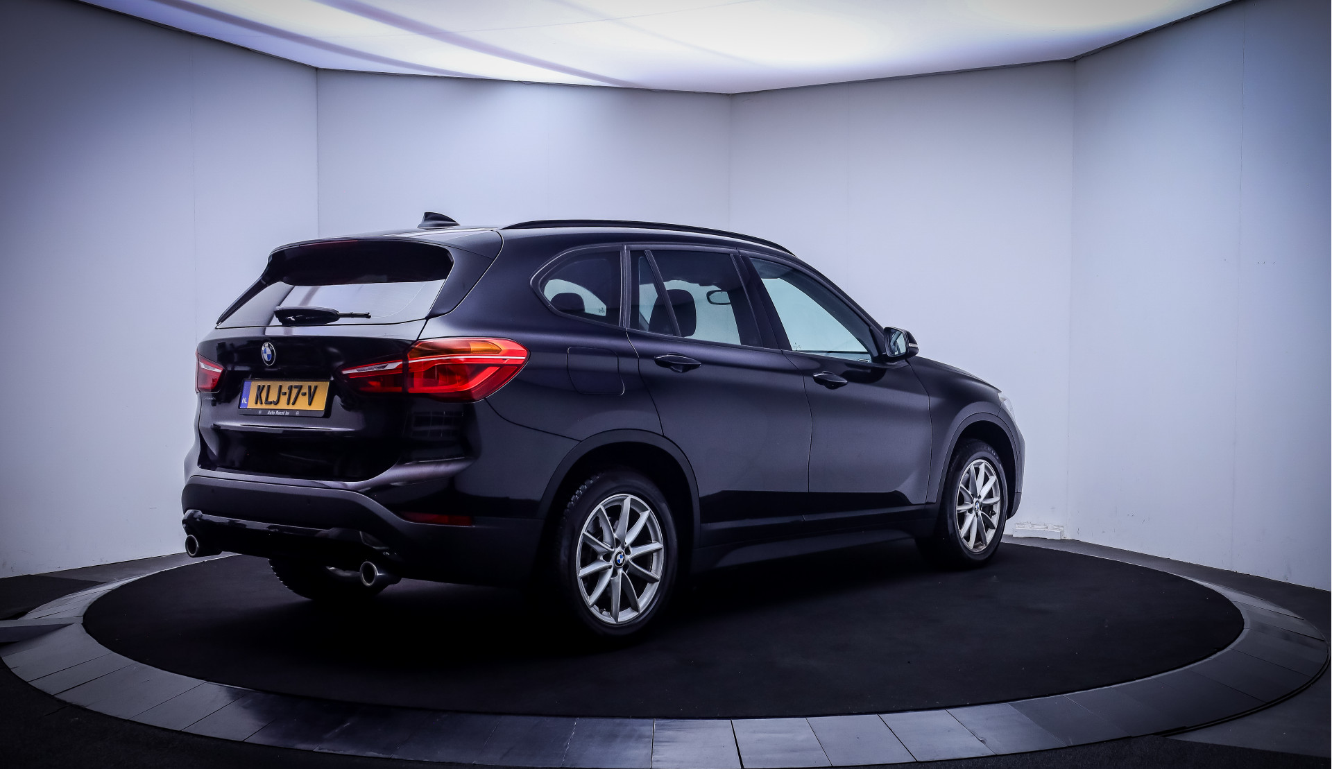 Foto van BMW X1 Xdrive20i