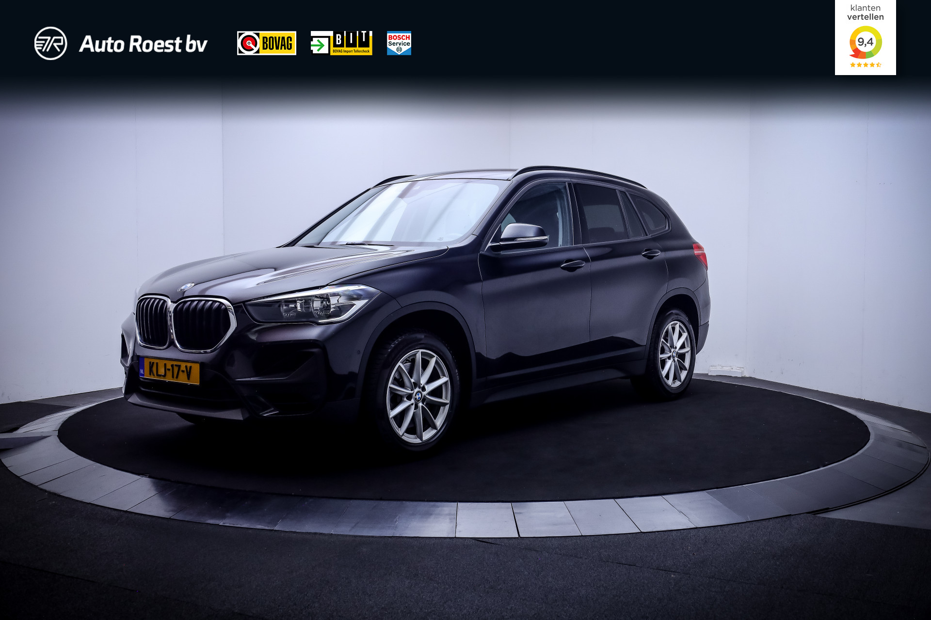 BMW X1 Xdrive20i 20iA xDr. ADVANTAGE Edition 2022 - voorkant