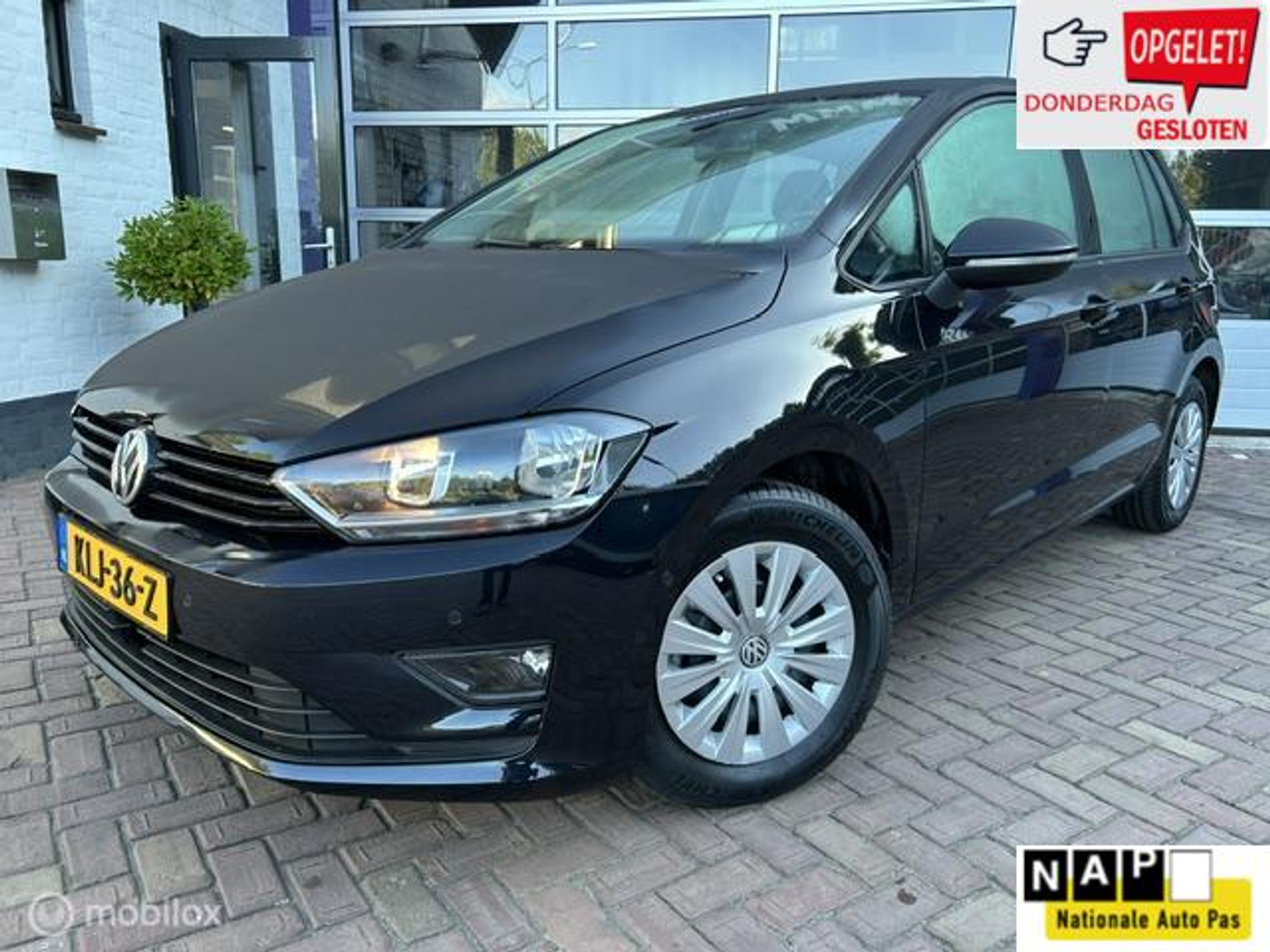 Volkswagen Golf Sportsvan 1.2 TSI Business Ed * NAVI * AIRCO 2015 - voorkant