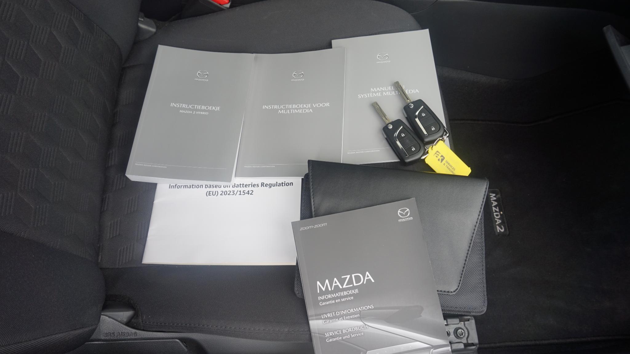 Foto van Mazda Mazda2 Hybrid