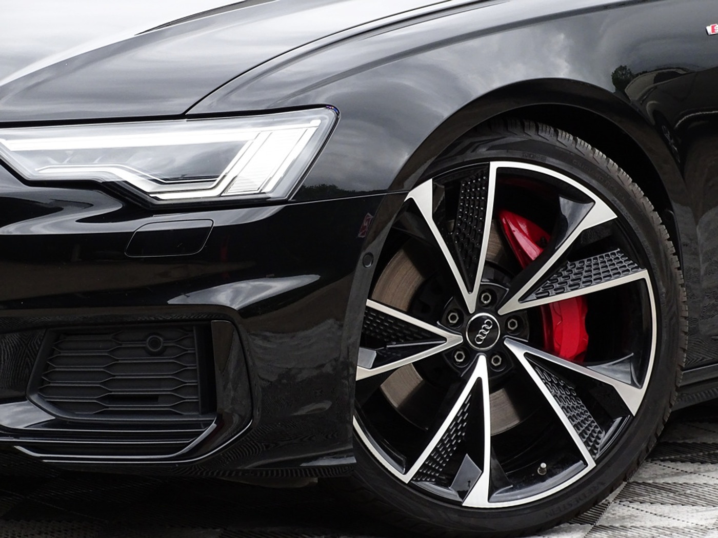 Foto van Audi A6 Avant 55 TFSI E