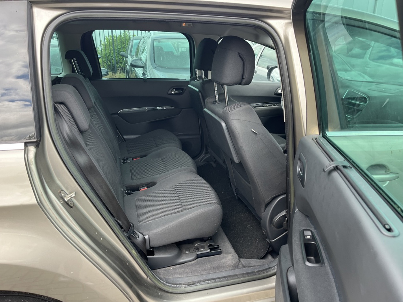 Foto van Peugeot 5008