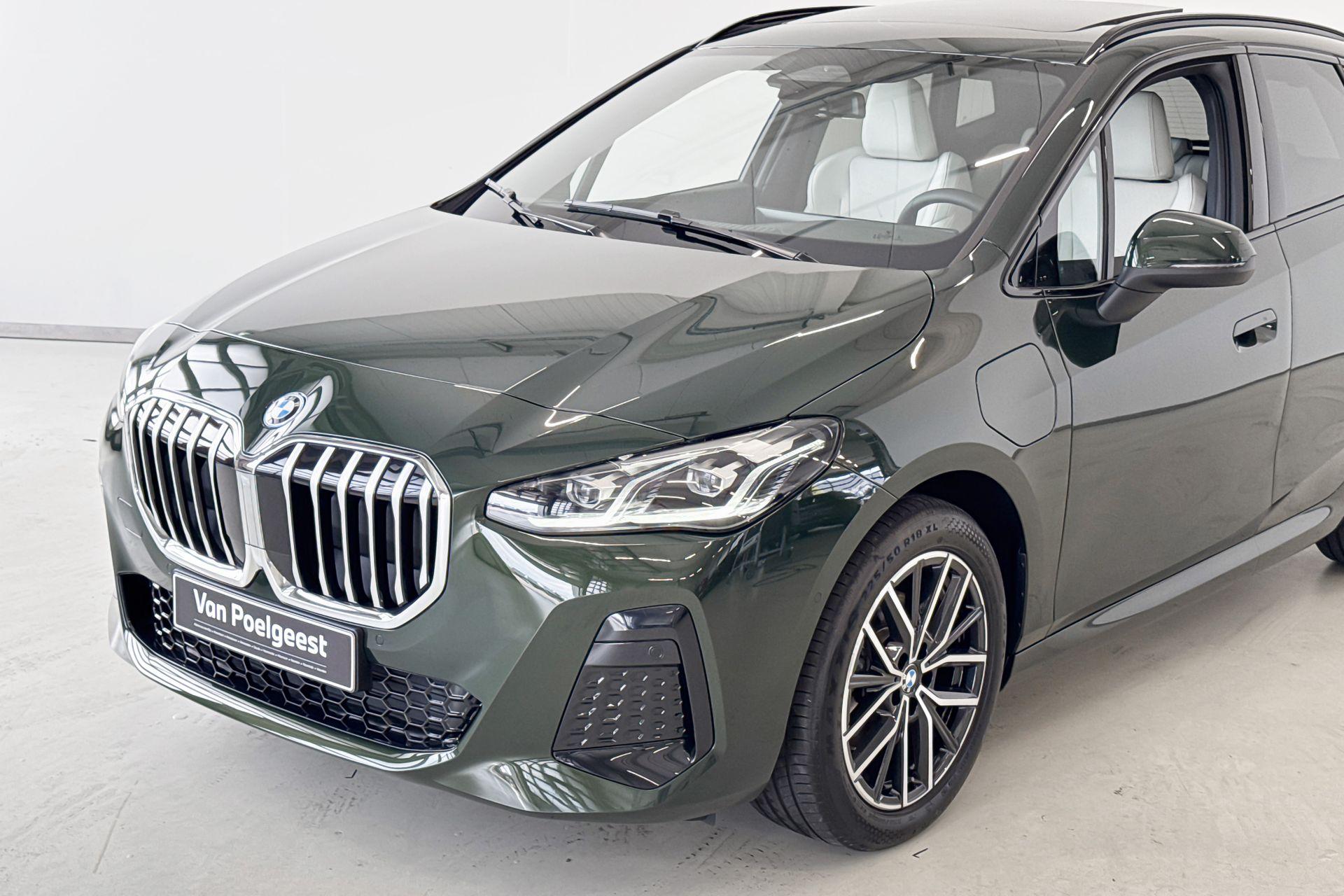 Foto van BMW 225e xDrive Active Tourer