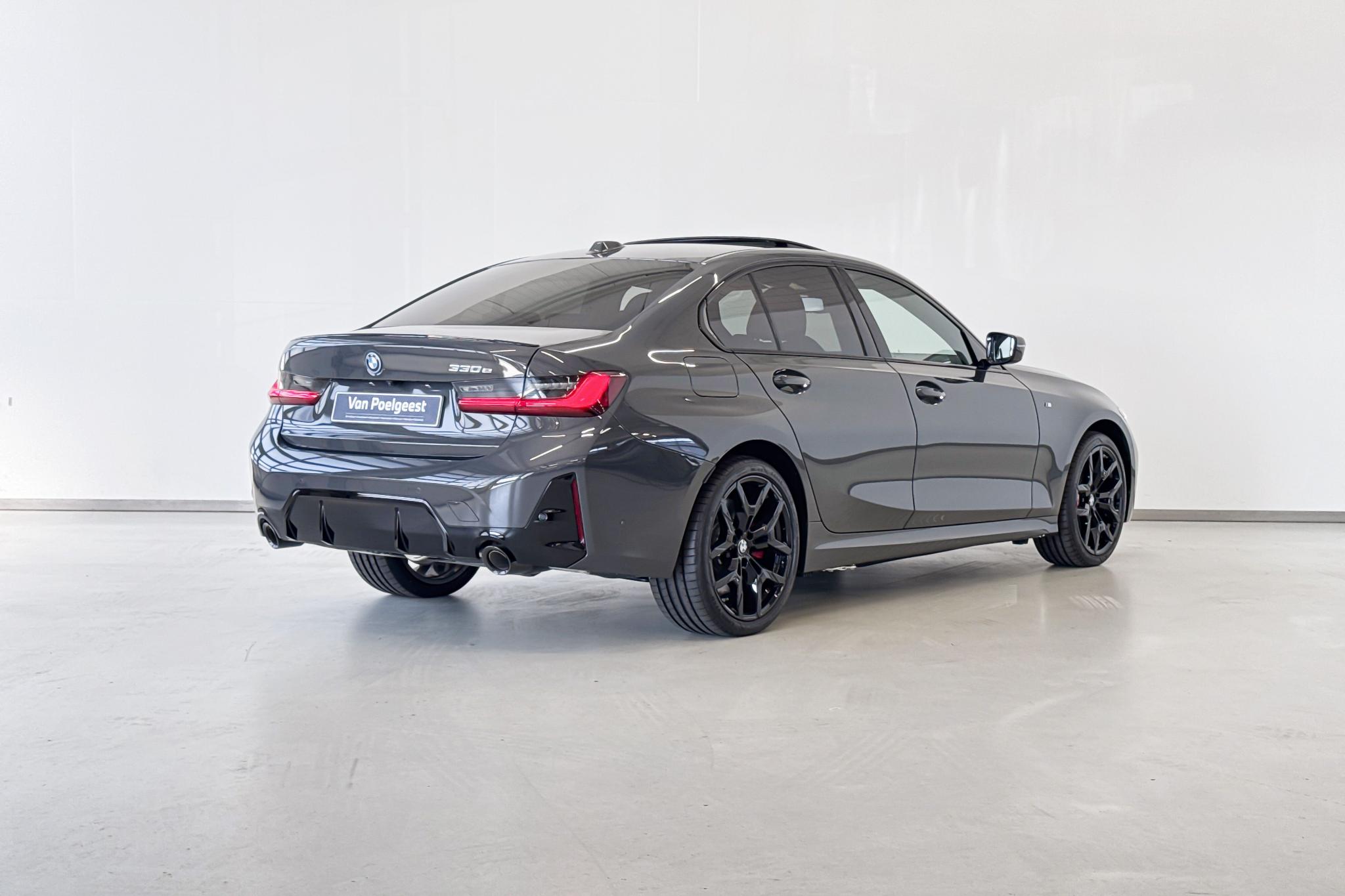 Foto van BMW 330e
