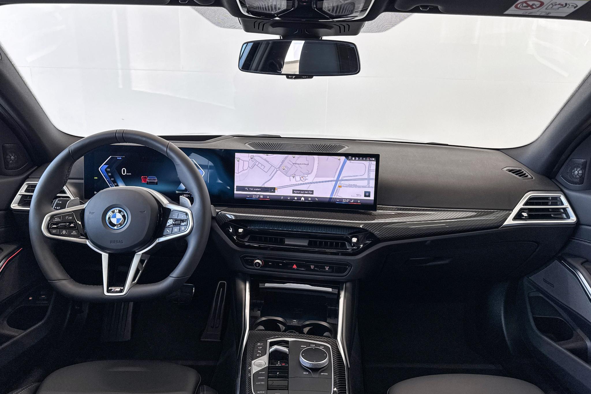 Foto van BMW 330e