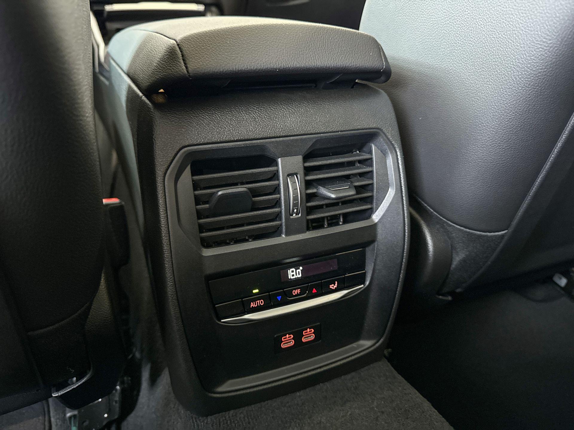 Foto van BMW 330e