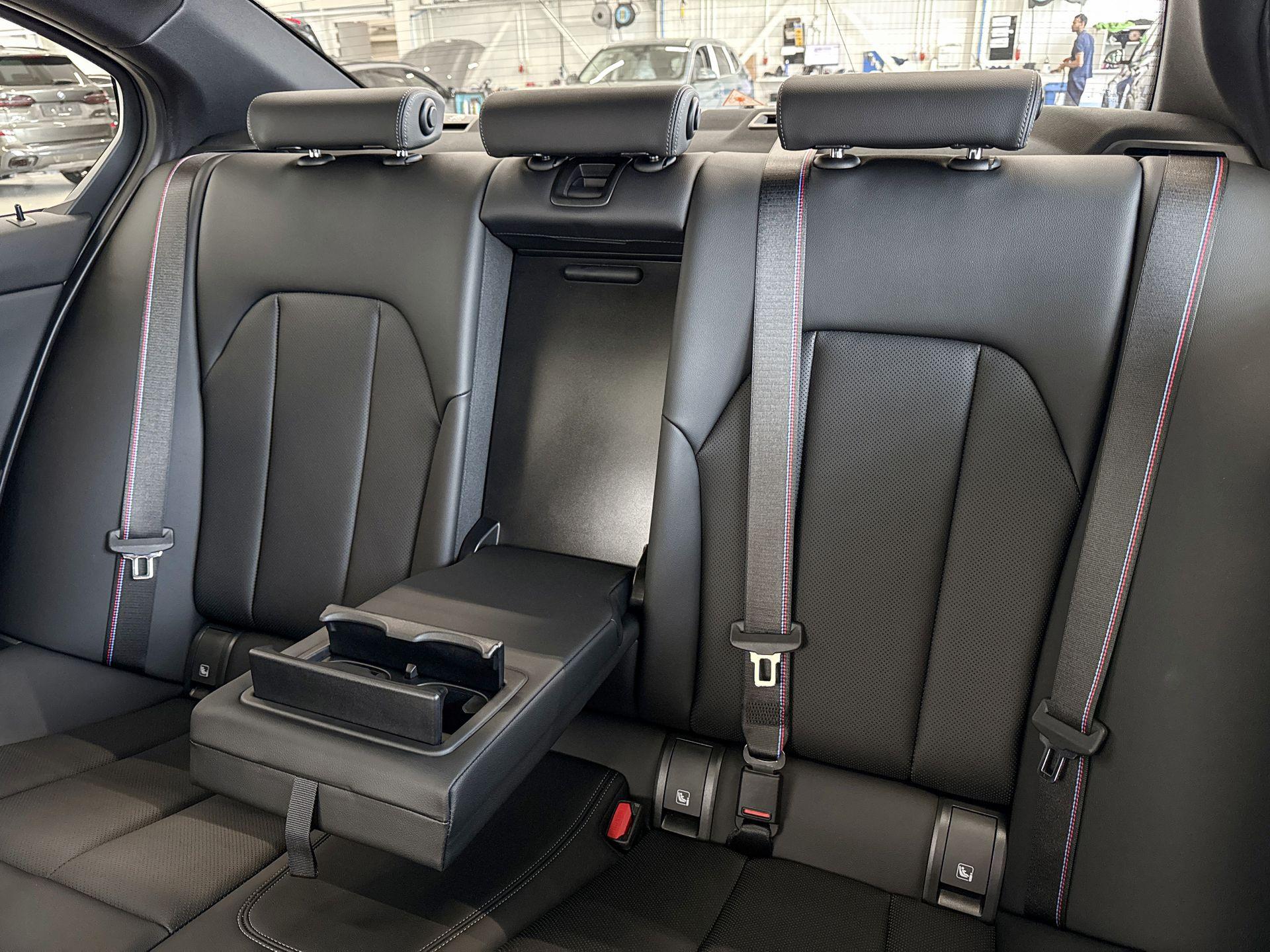 Foto van BMW 330e