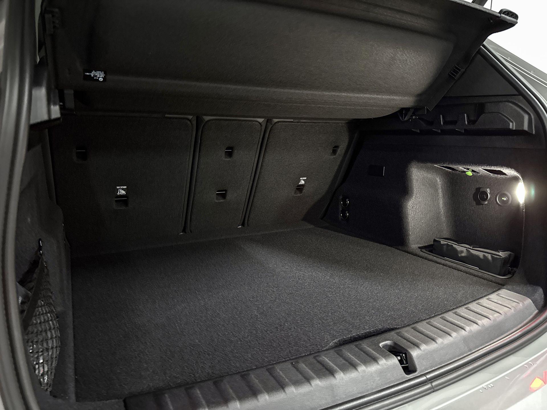 Foto van BMW X1 Xdrive25e