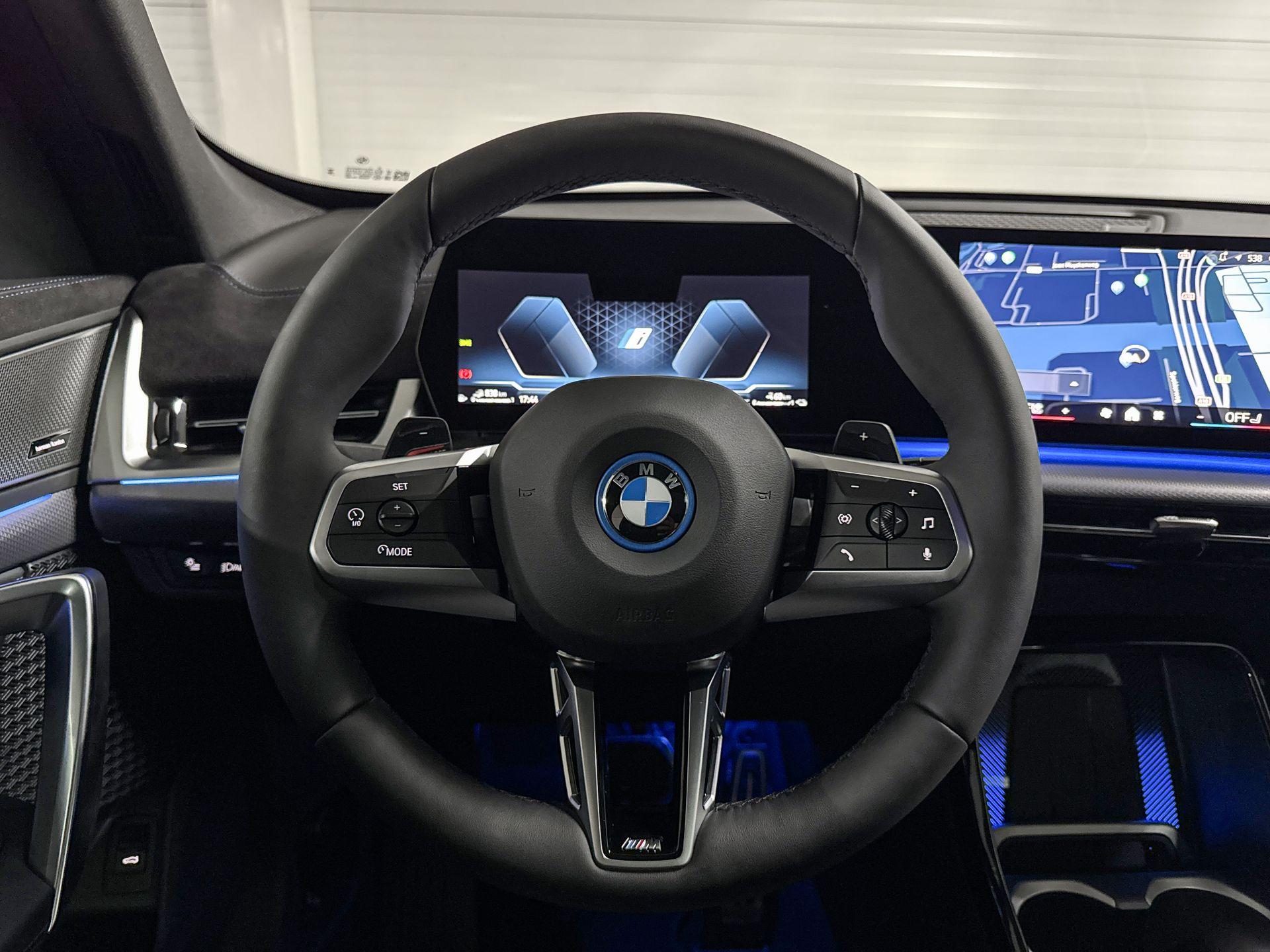 Foto van BMW X1 Xdrive25e