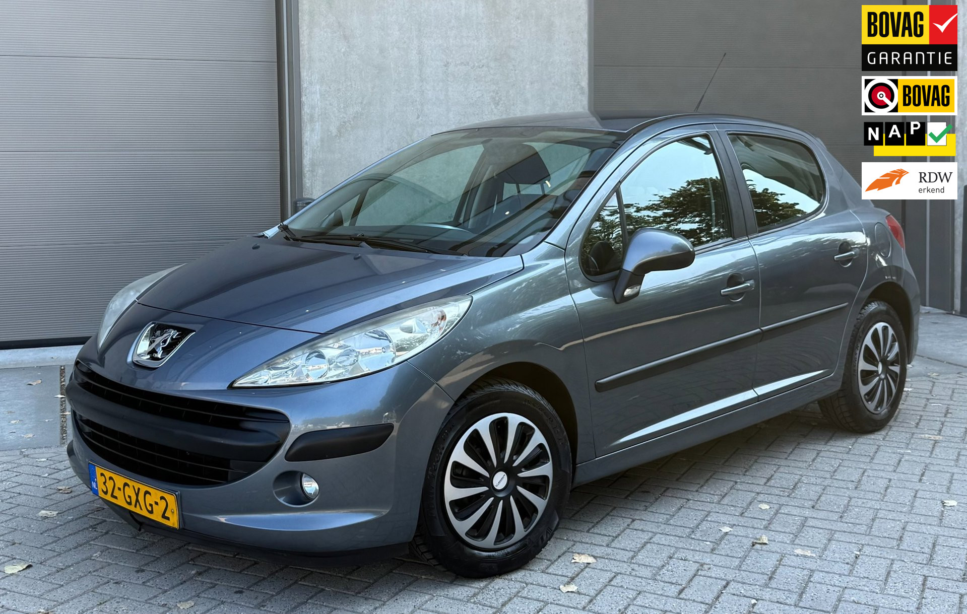 Peugeot 207 1.4 VTi Cool 'n Blue Grijs 2008 NAP|APK|AIRCO 2008 - voorkant