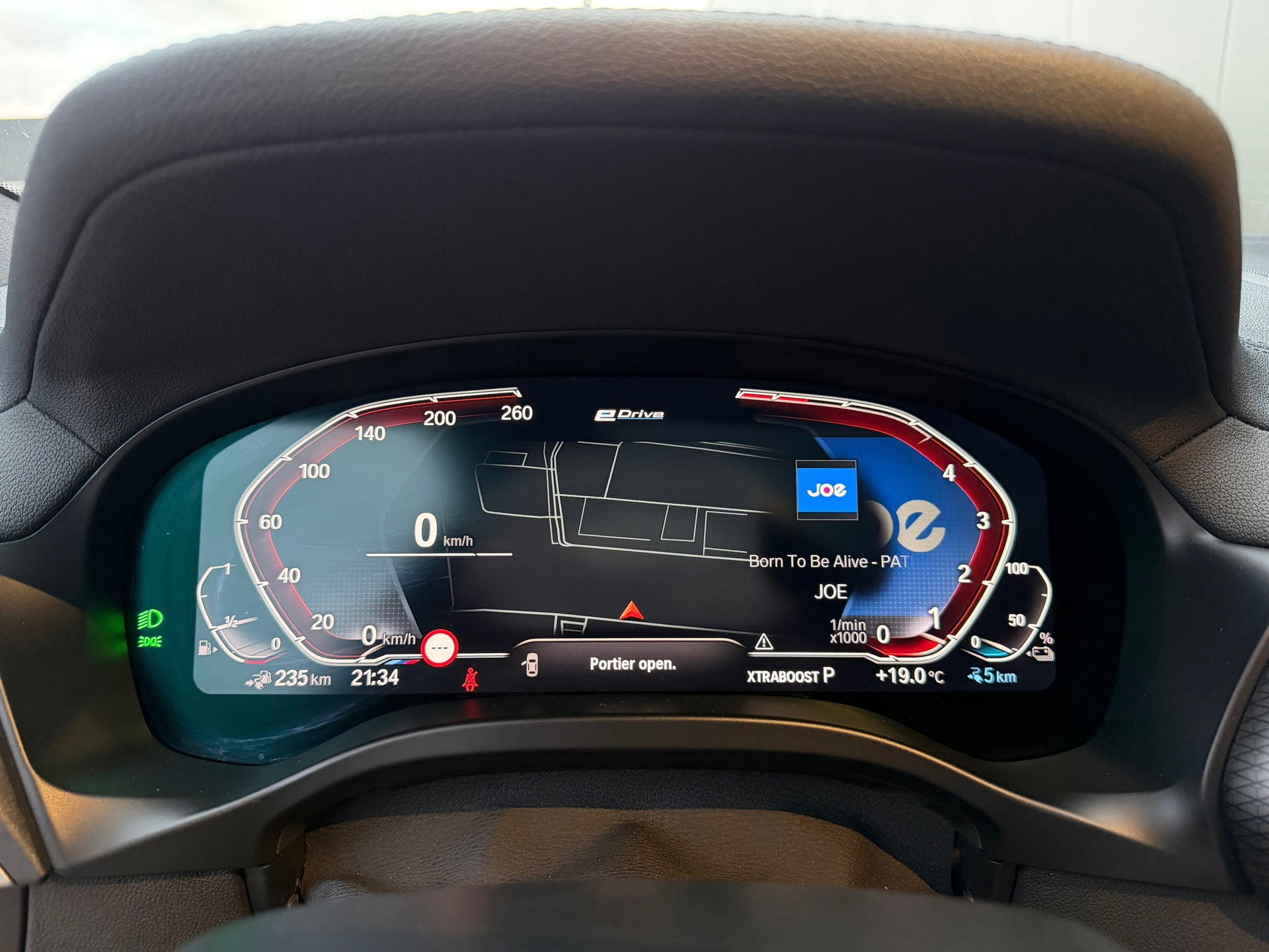 Foto van BMW X3 Xdrive30e