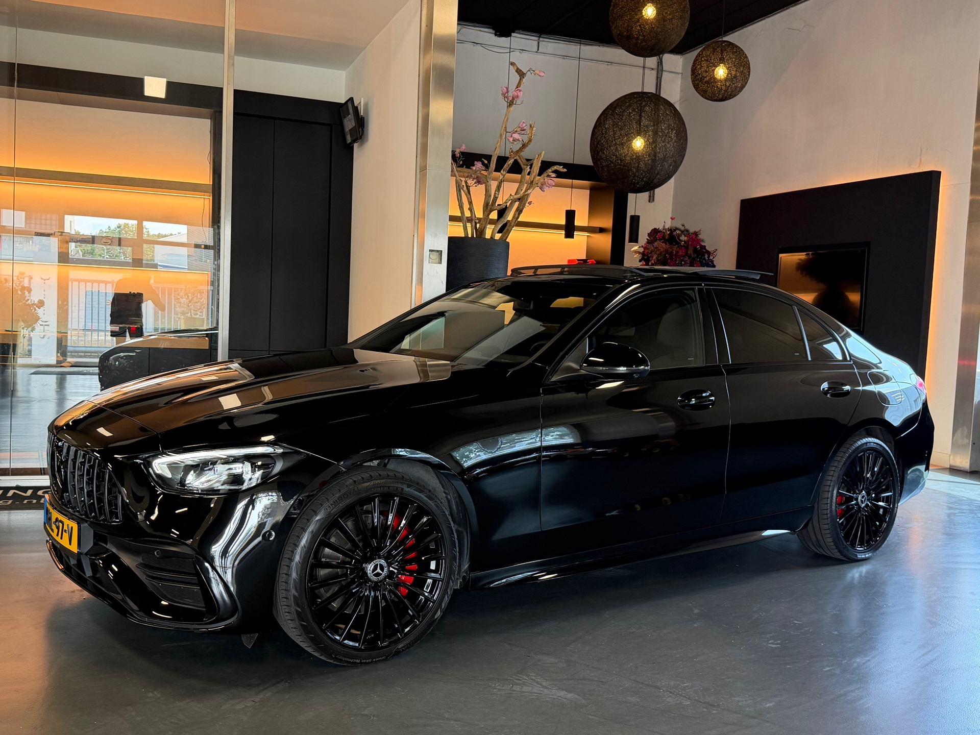 Foto van Mercedes-Benz C 300 E