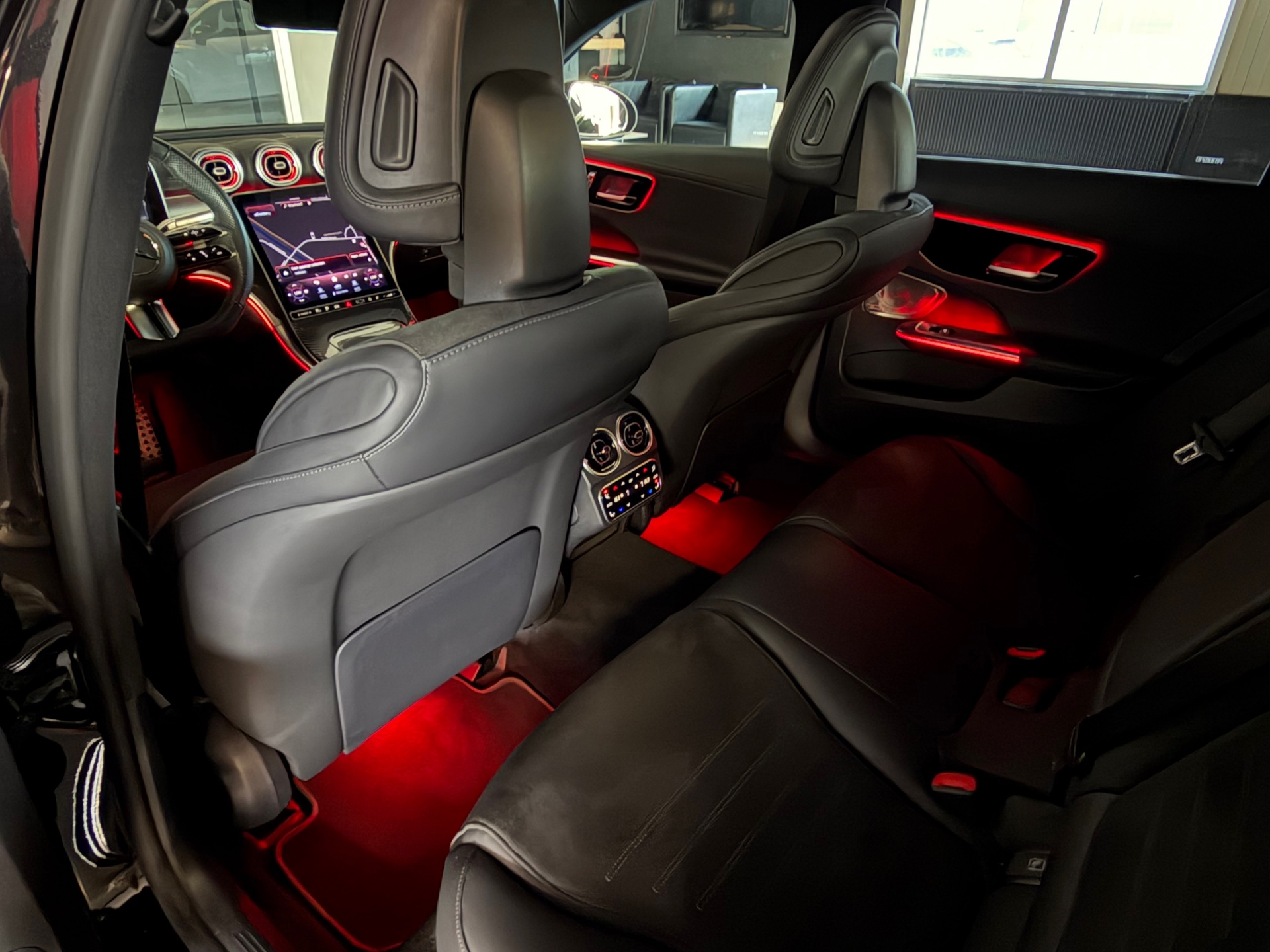 Foto van Mercedes-Benz C 300 E