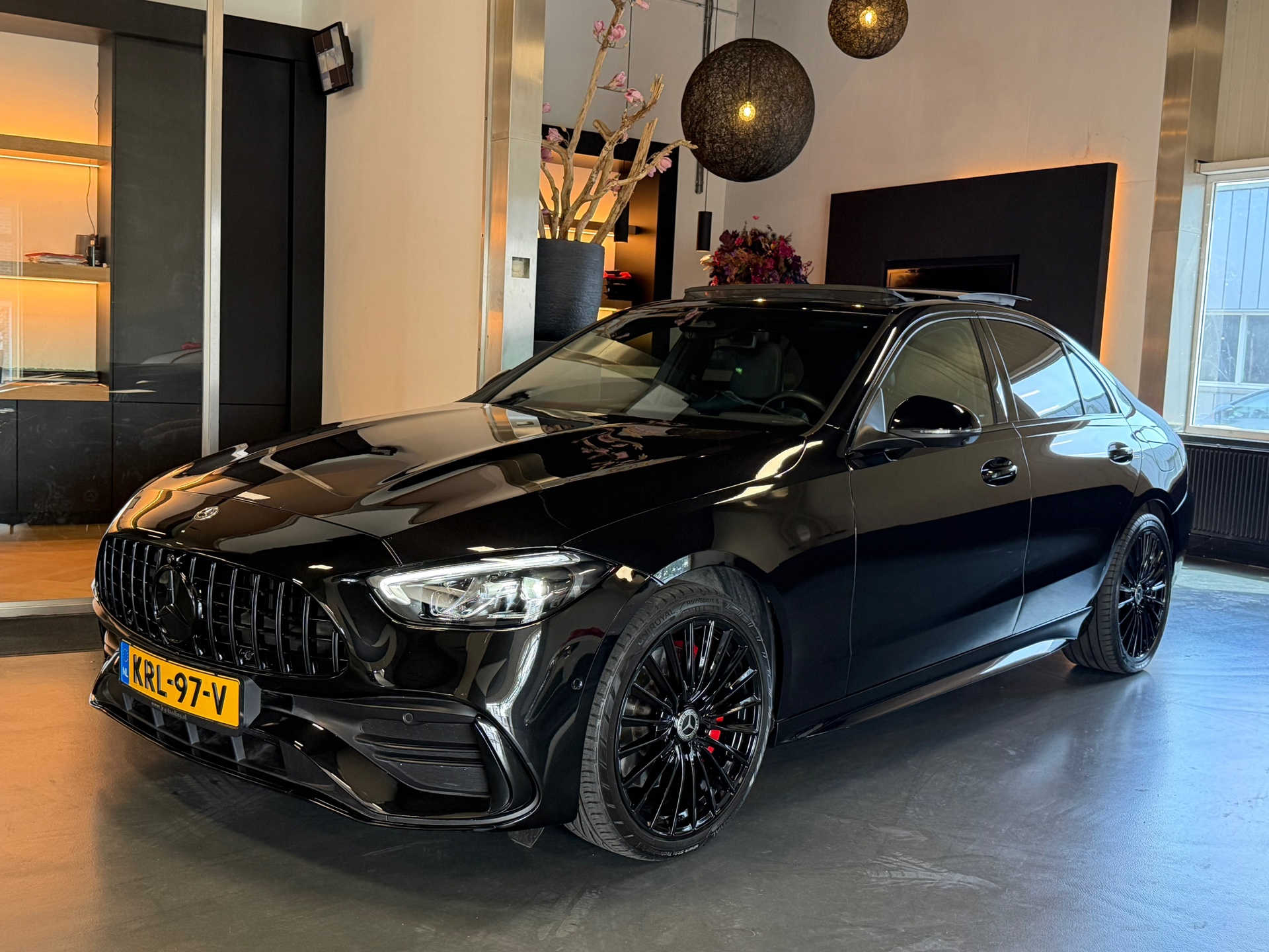 Foto van Mercedes-Benz C 300 E
