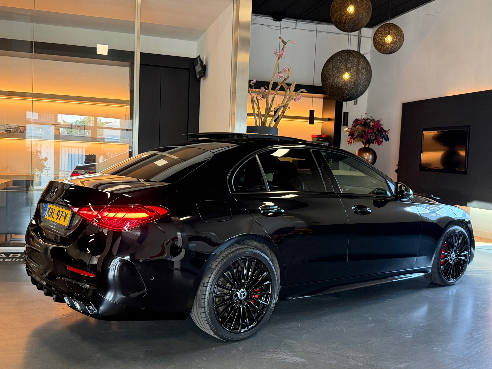 Foto van Mercedes-Benz C 300 E