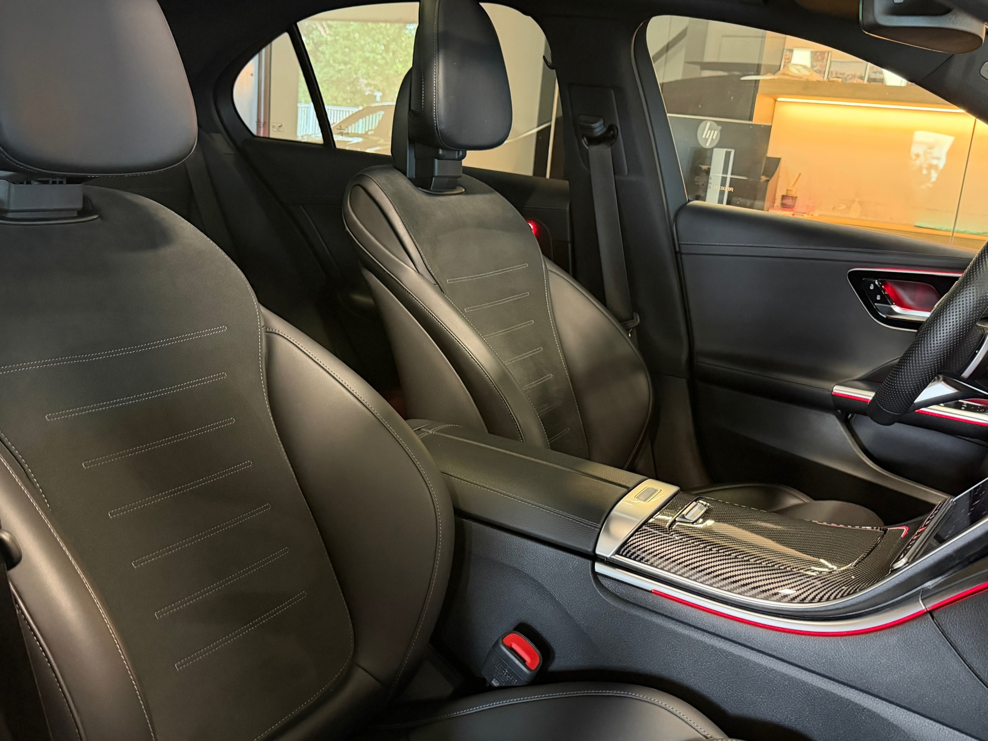 Foto van Mercedes-Benz C 300 E