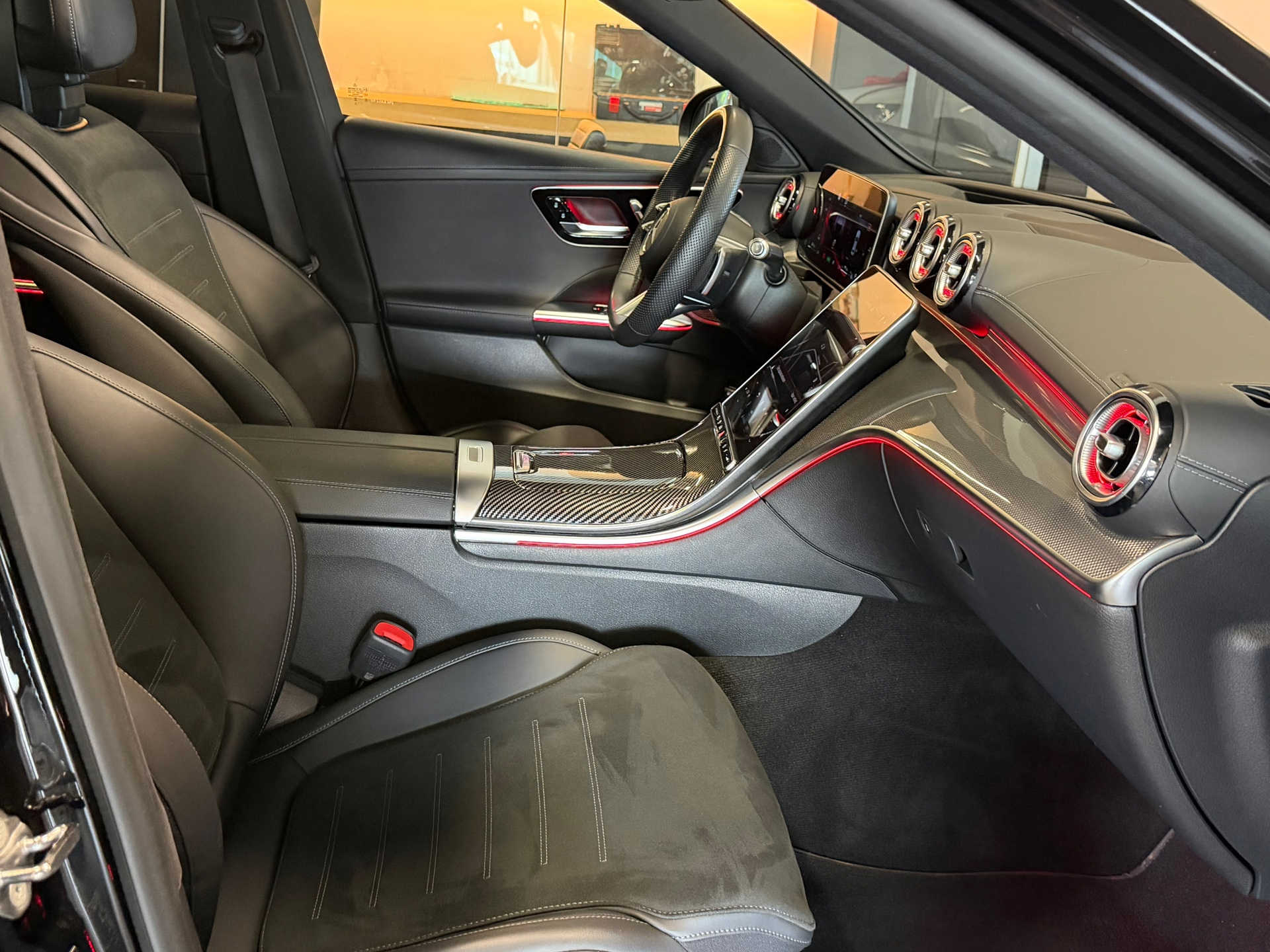 Foto van Mercedes-Benz C 300 E