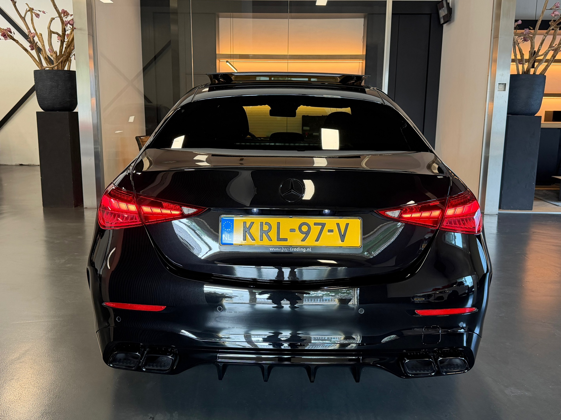 Foto van Mercedes-Benz C 300 E