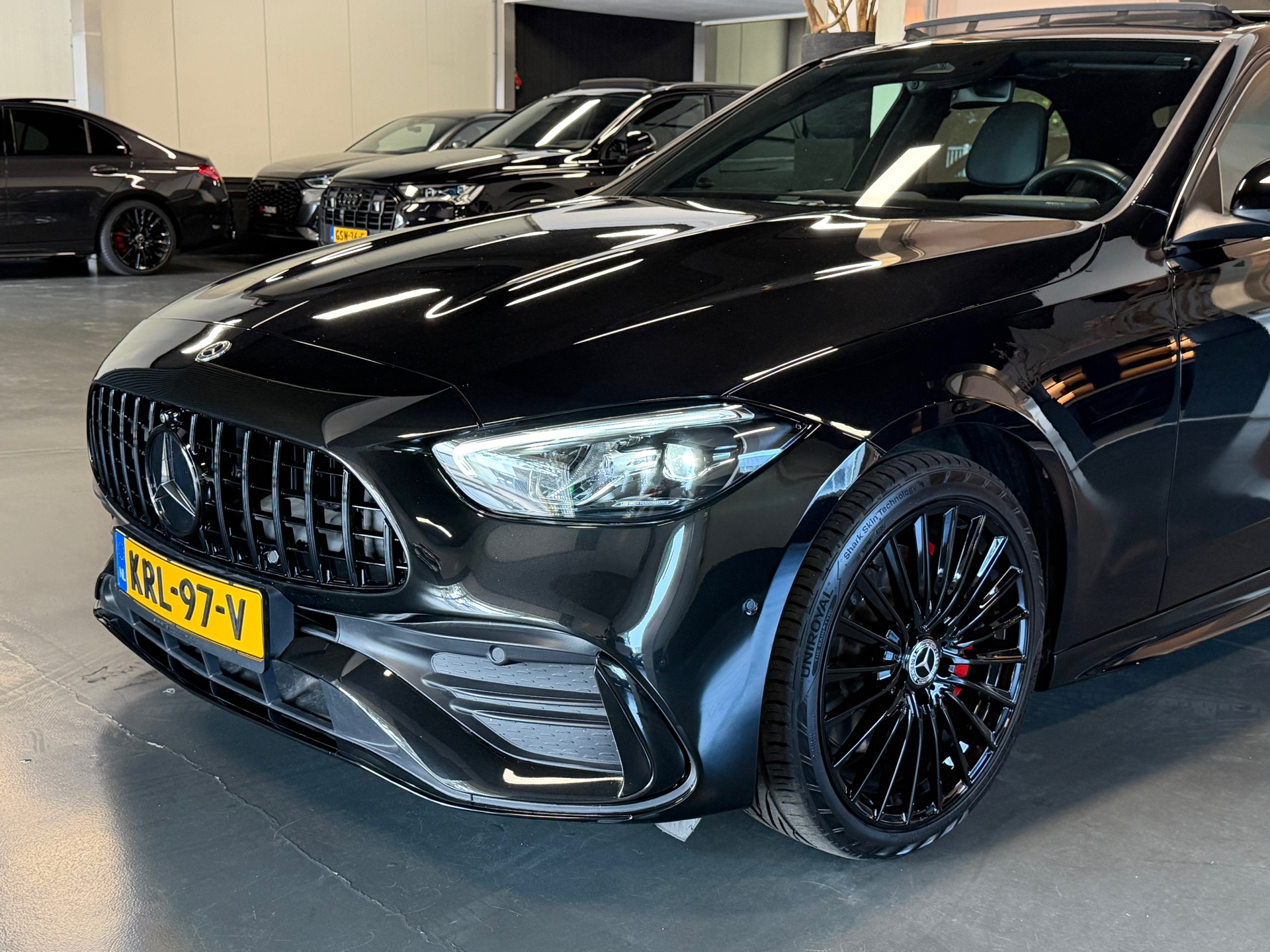 Foto van Mercedes-Benz C 300 E