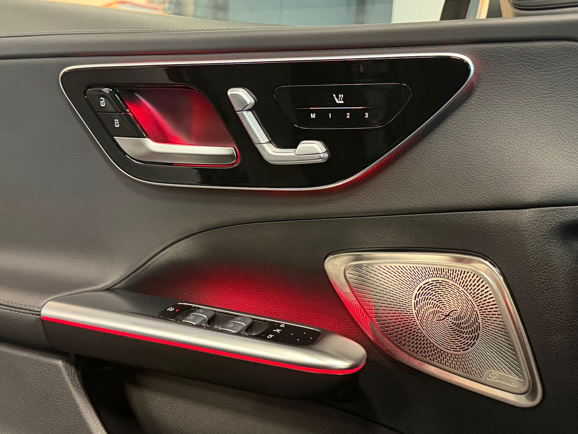 Foto van Mercedes-Benz C 300 E