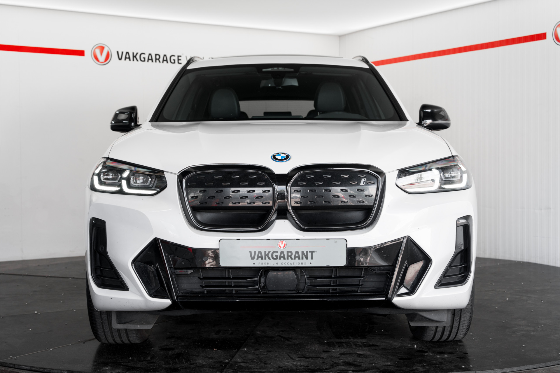 Foto van BMW Ix3
