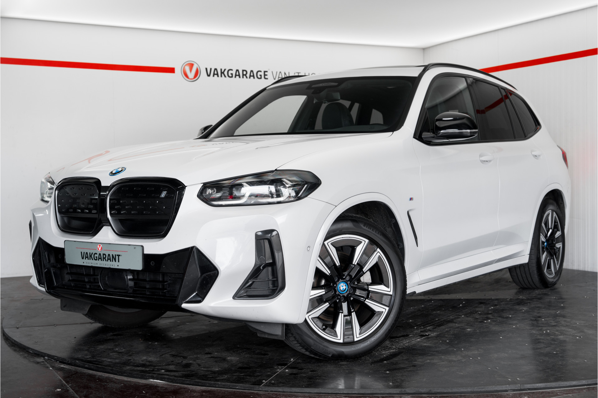 Foto van BMW Ix3