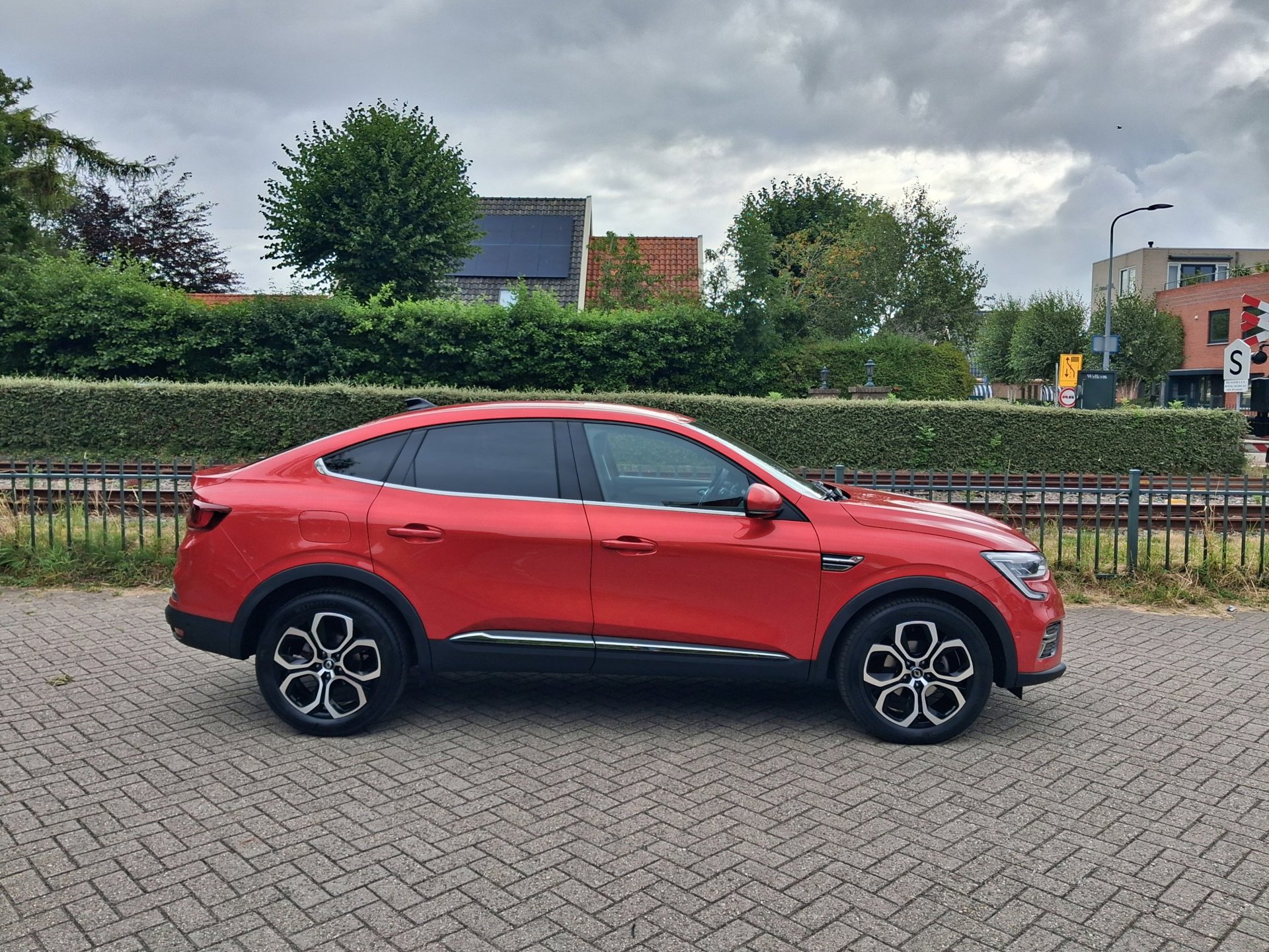 Foto van Renault Arkana / Megane Conquest (*)