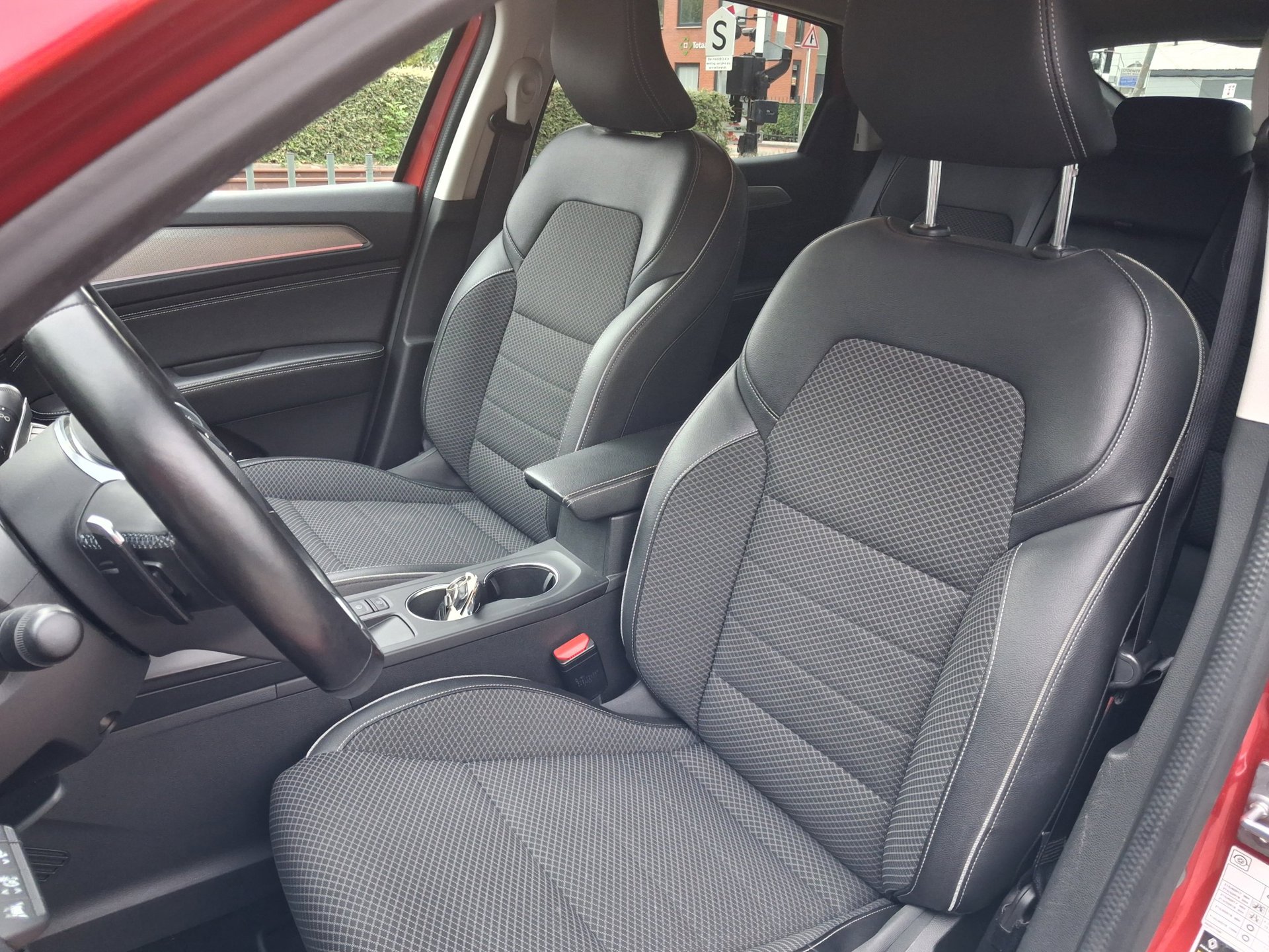Foto van Renault Arkana / Megane Conquest (*)