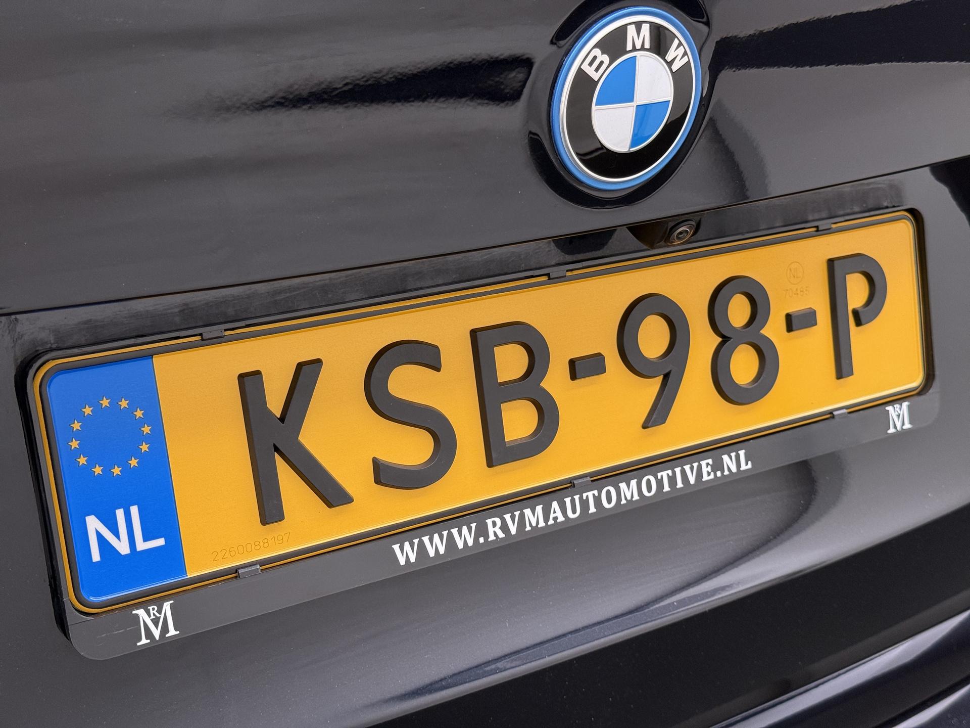 Foto van BMW Ix3
