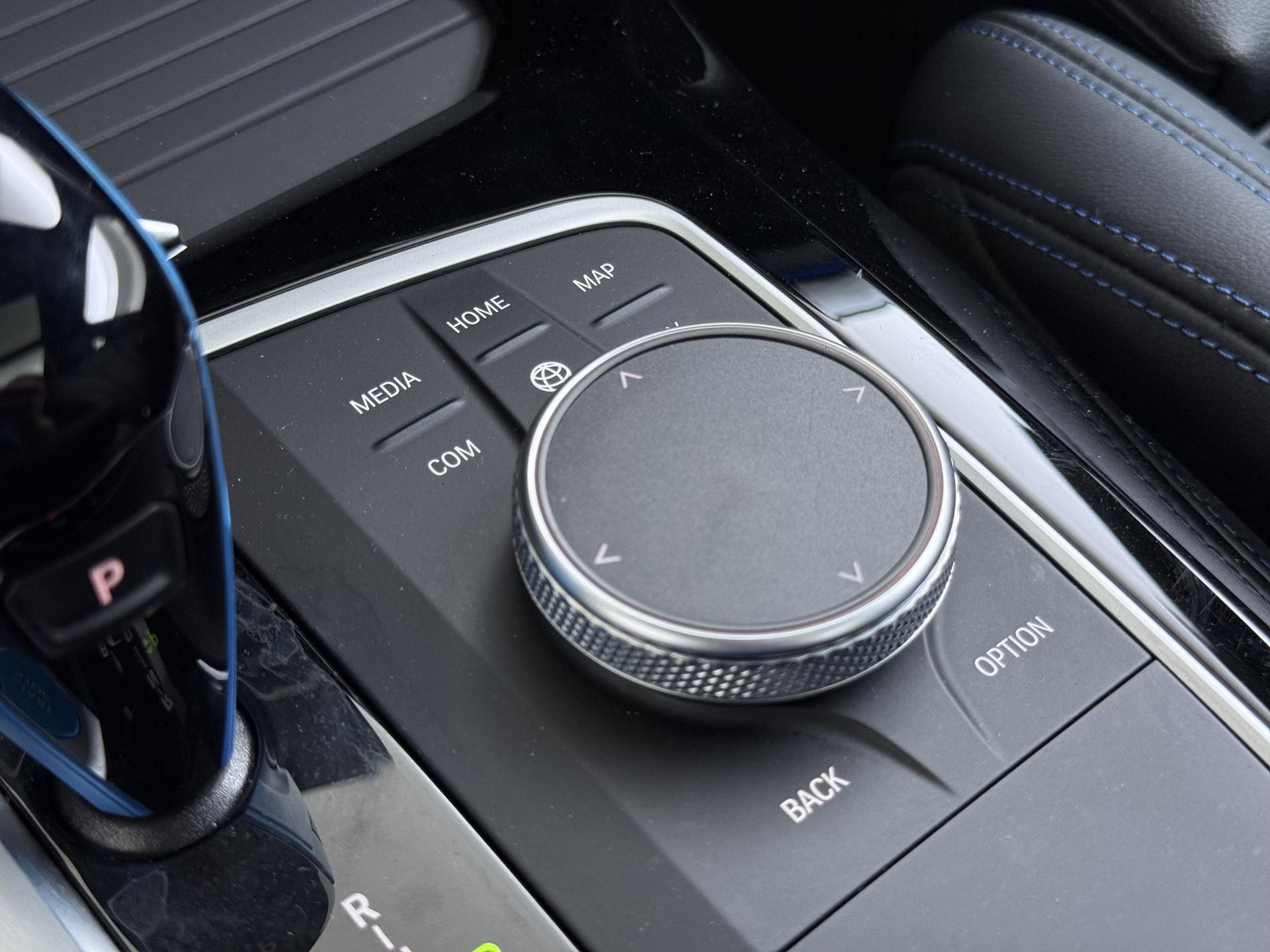 Foto van BMW Ix3