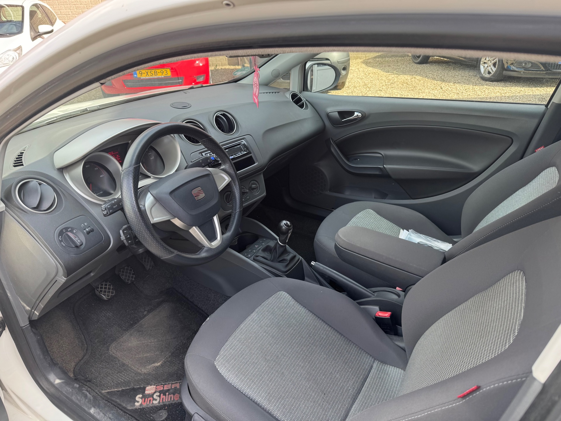 Foto van Seat Ibiza SC