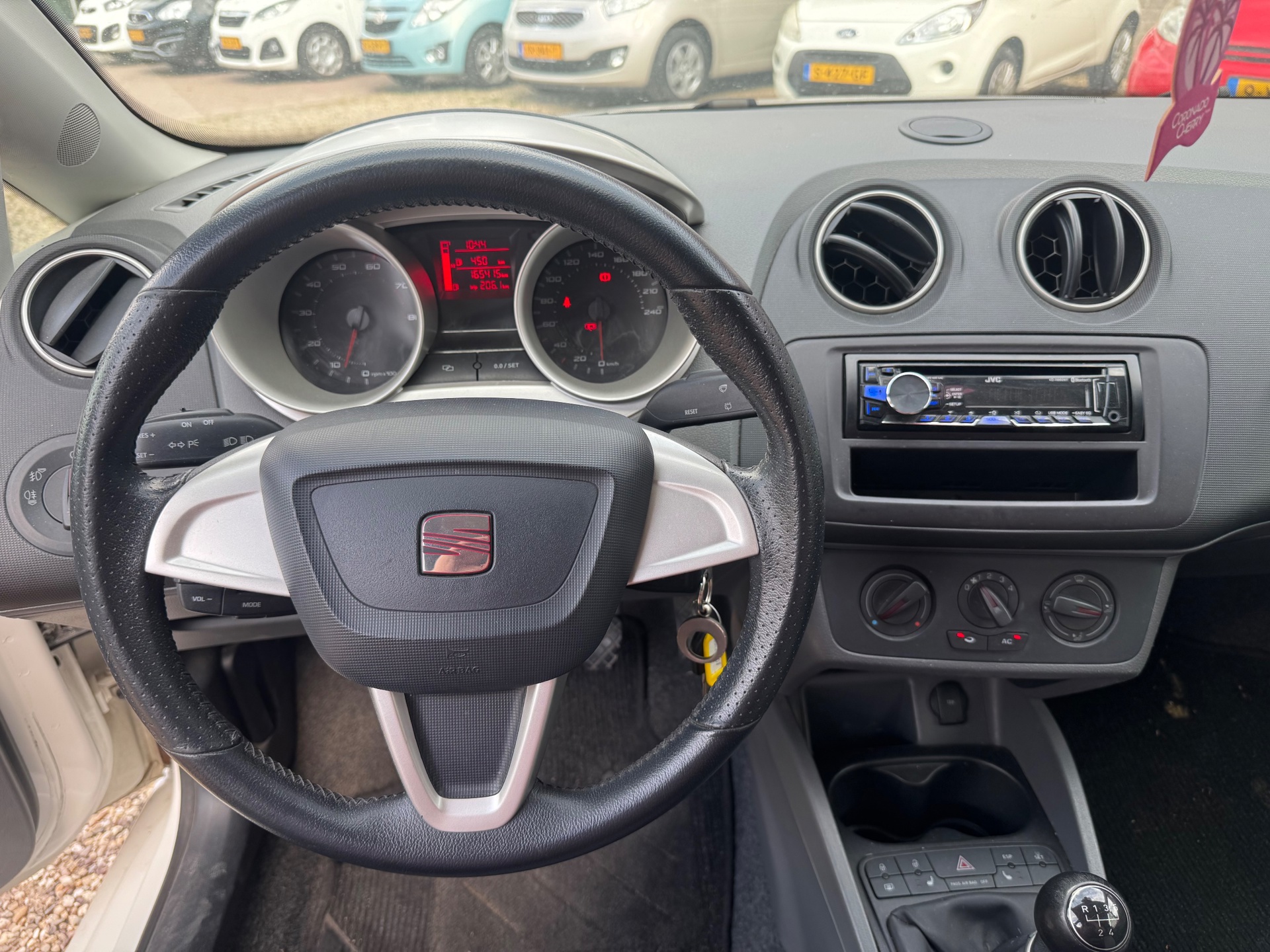 Foto van Seat Ibiza SC
