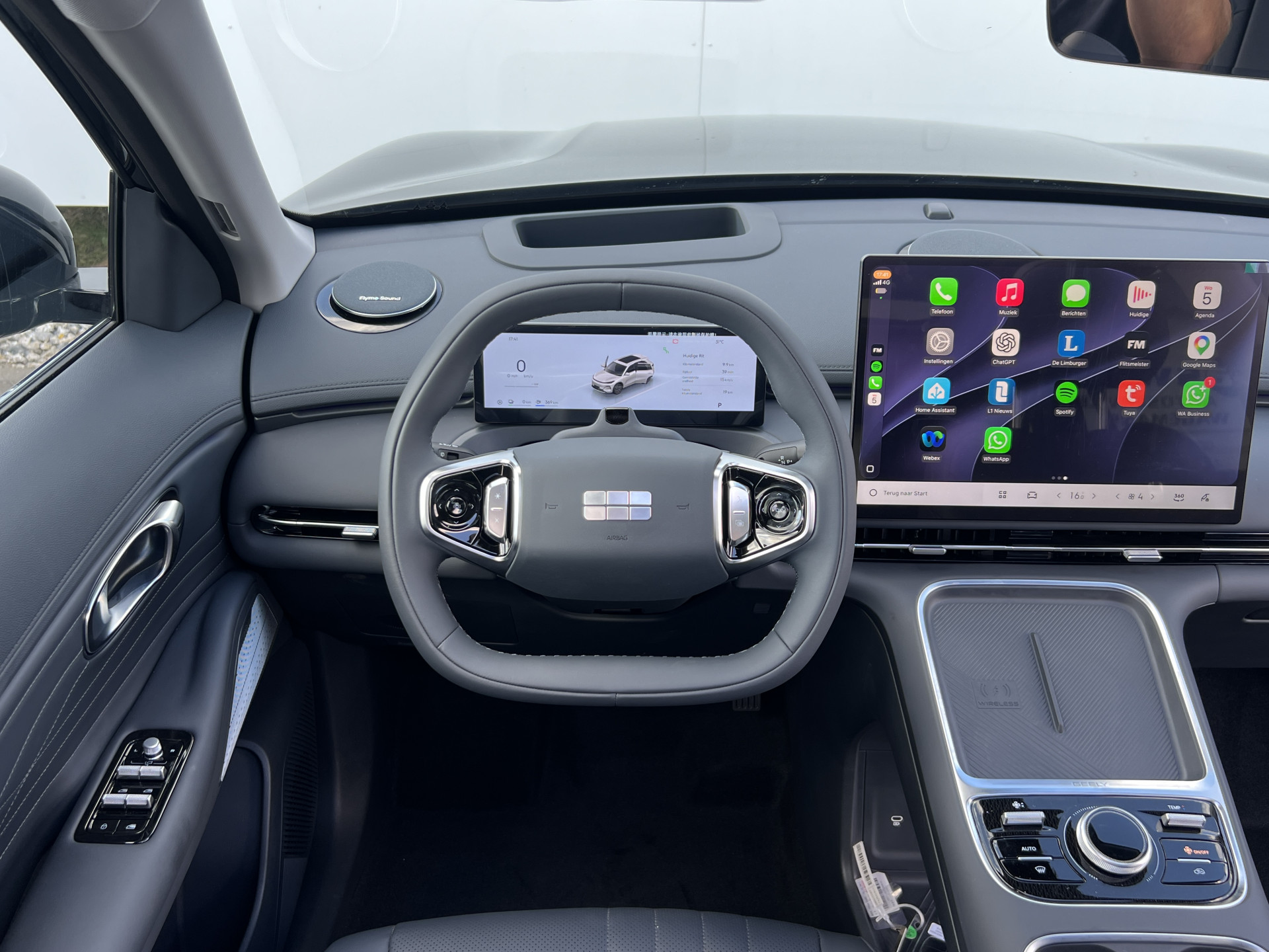 Foto van Geely Starray Em-i