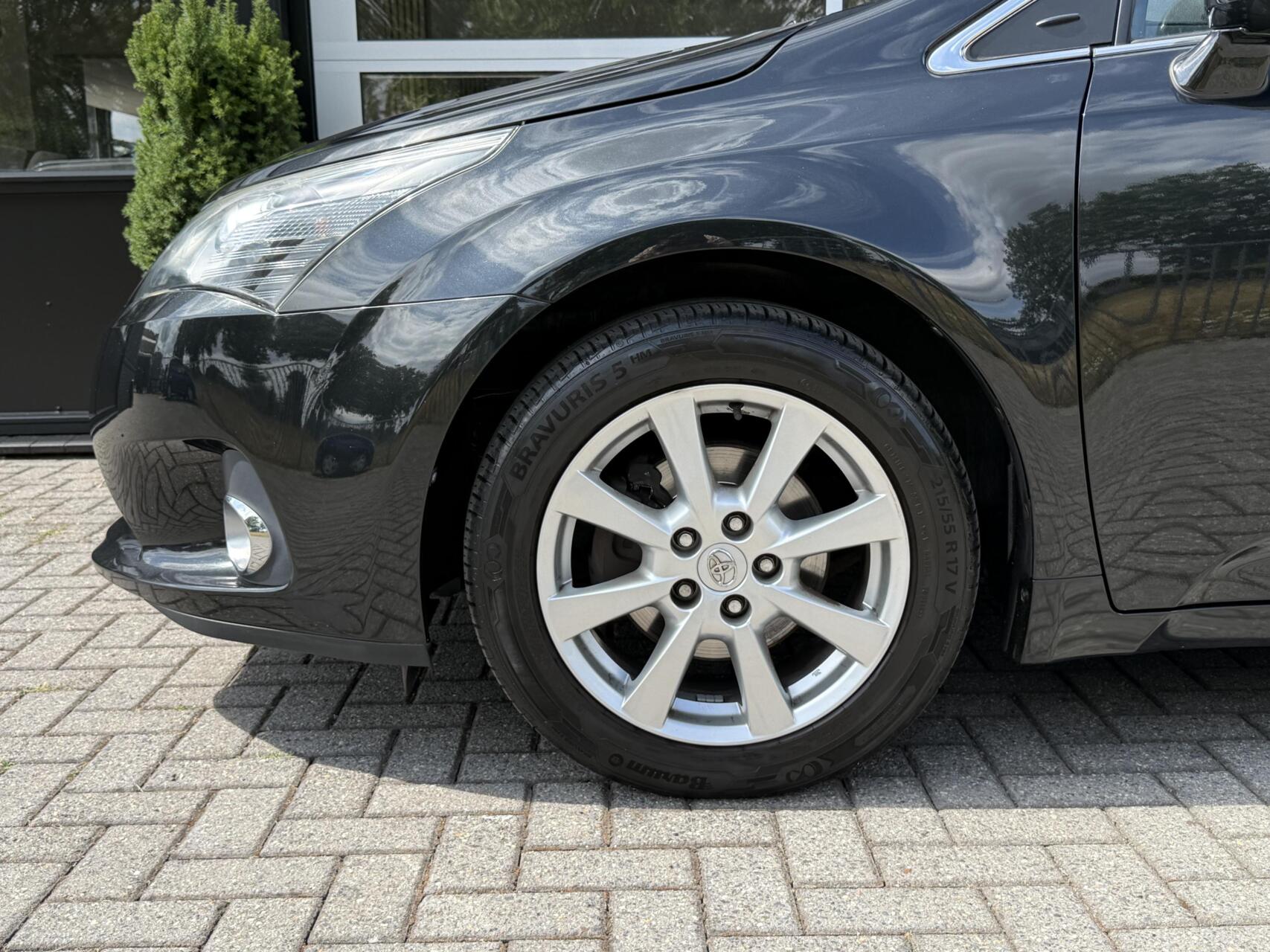 Foto van Toyota Avensis Wagon
