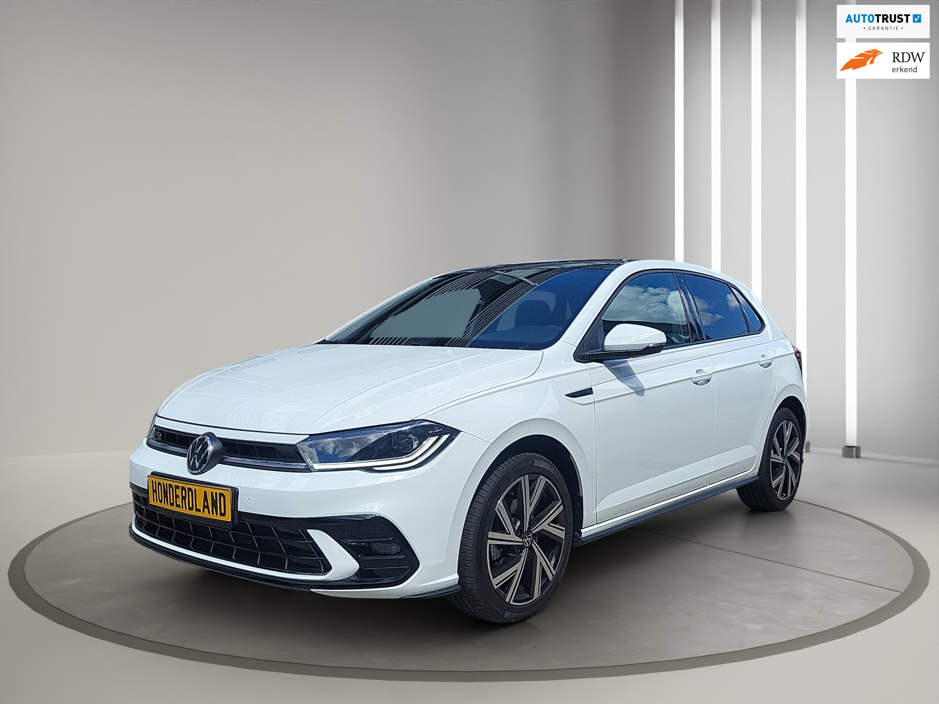 Volkswagen Polo 1.0 TSI R-Line Edition 2025 - voorkant
