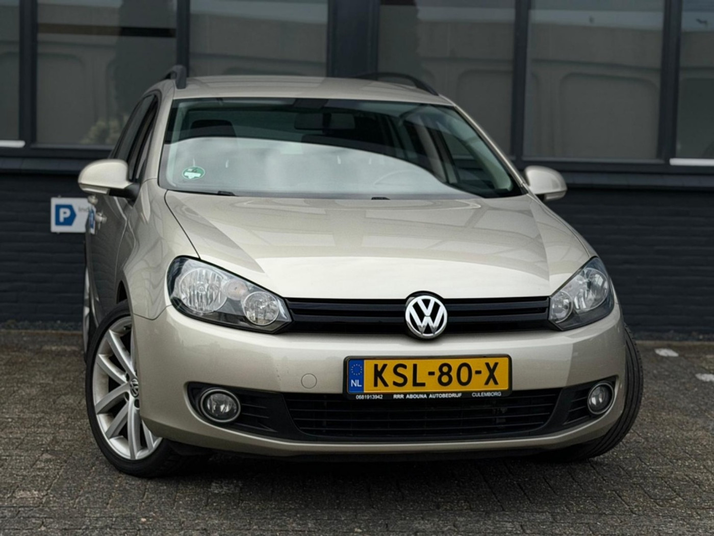 Foto van Volkswagen Golf Variant